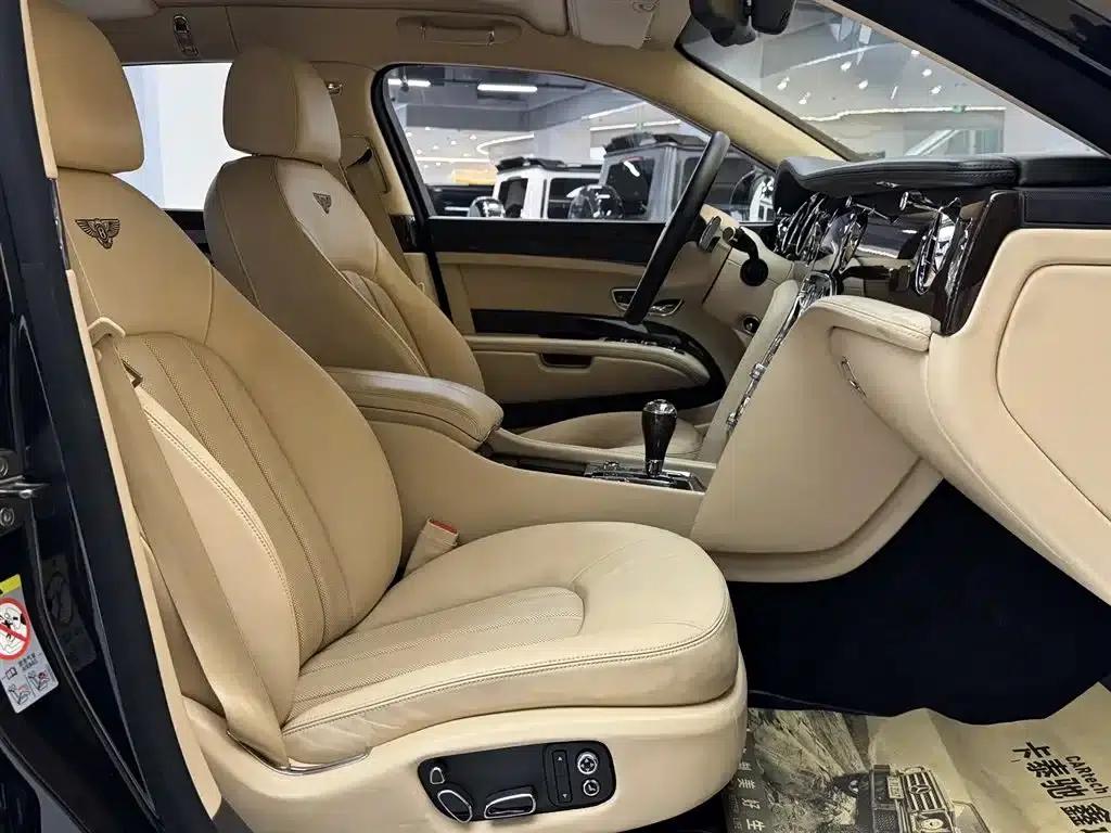 Mulsanne 2011 6.8T Luxury Edition — миниатюра 17