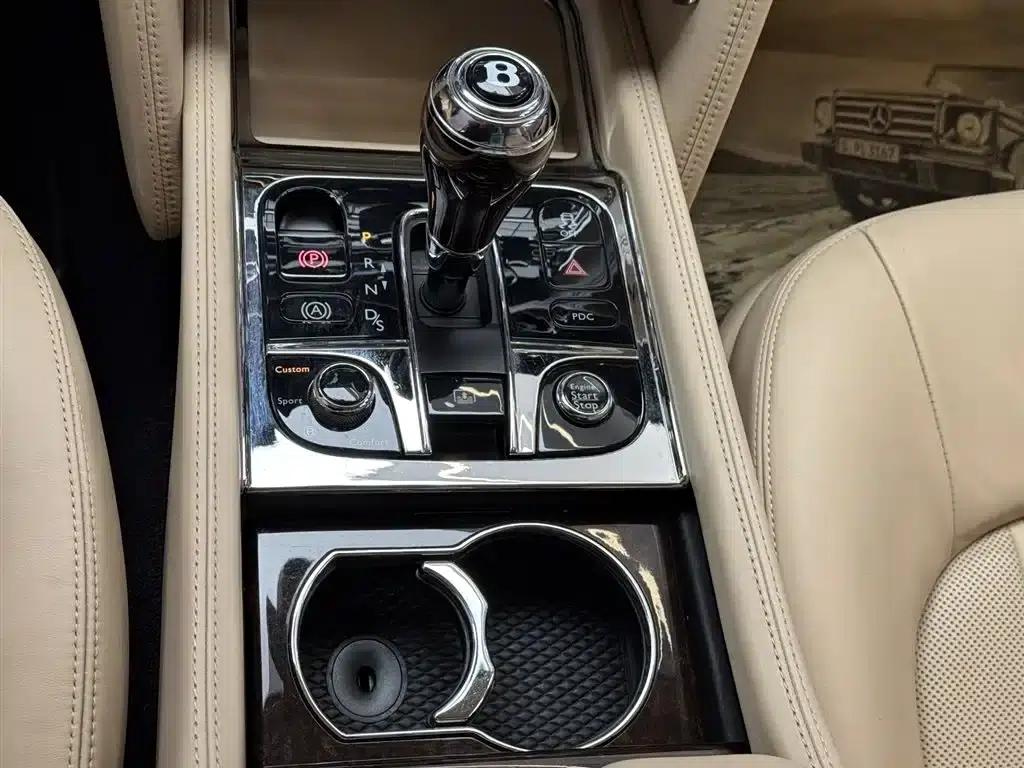 Mulsanne 2011 6.8T Luxury Edition — миниатюра 19