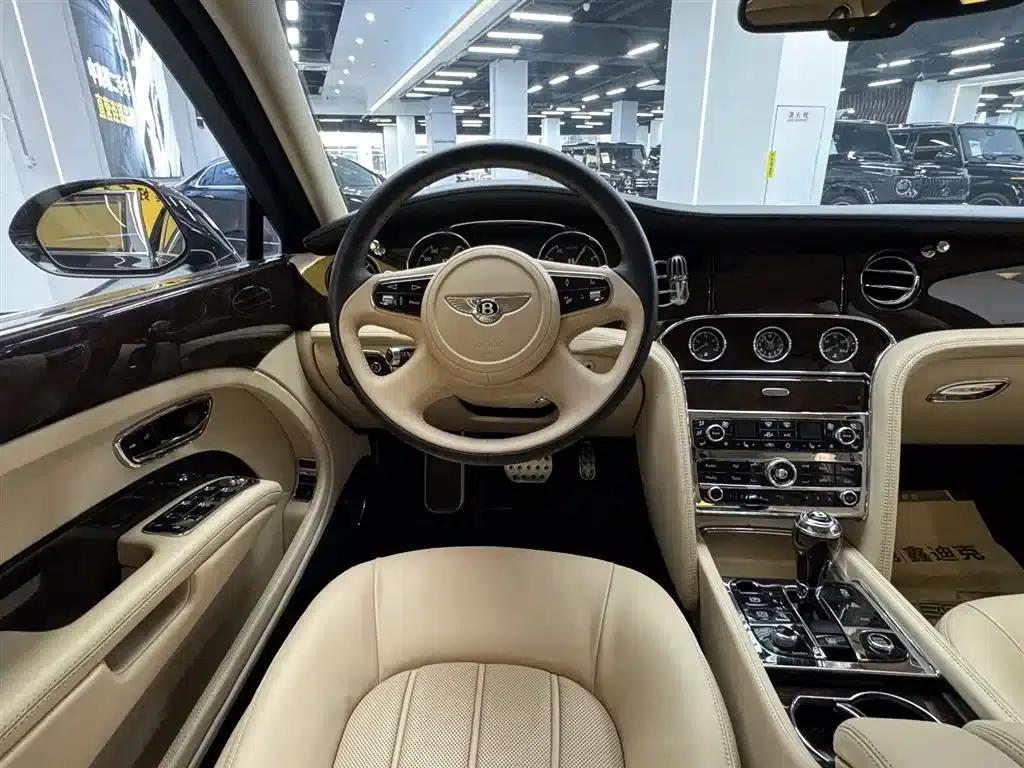 Mulsanne 2011 6.8T Luxury Edition — миниатюра 21