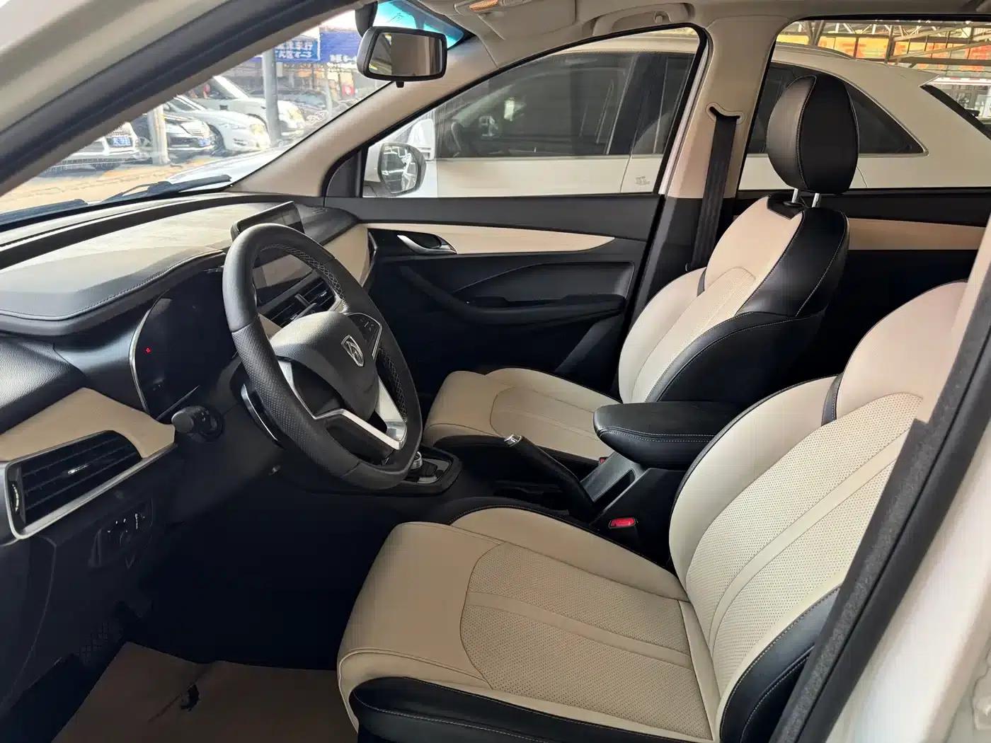 Baojun 360 2018 1.5L Automatic Deluxe Edition (National V Emission Standard) — миниатюра 6
