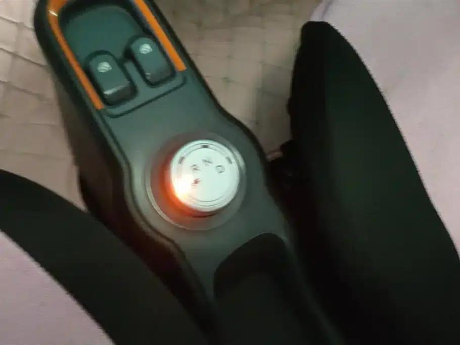 Baojun E100 2019 Model 250KM Smart Edition — миниатюра 16