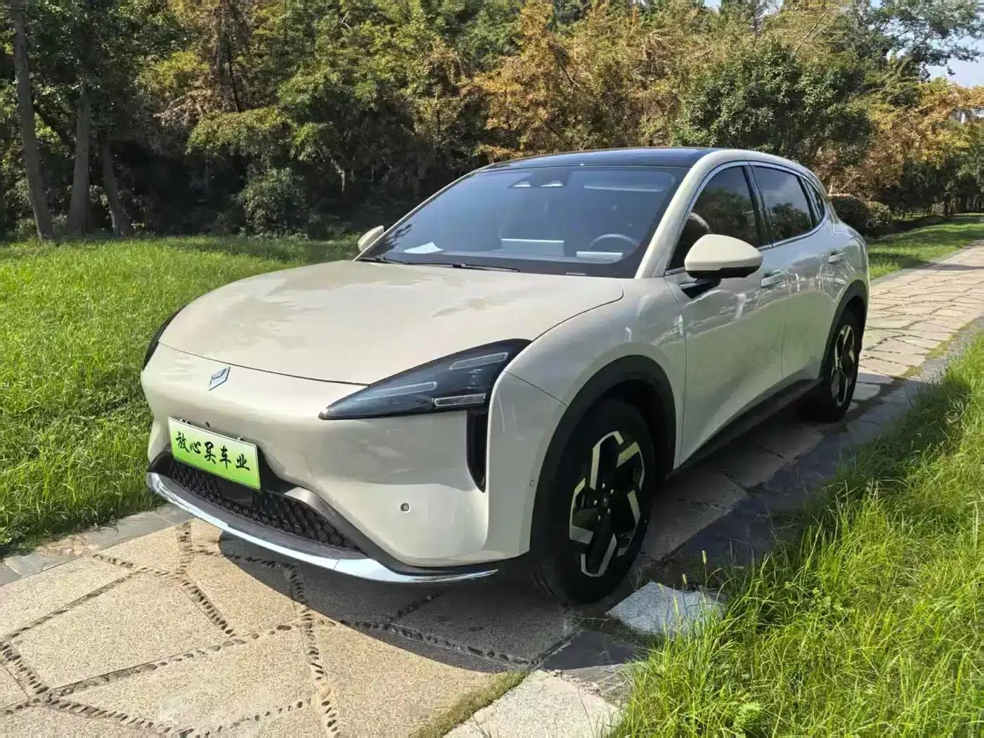 Baojun Yunhai 2024 600km Pure Electric Version — миниатюра 1