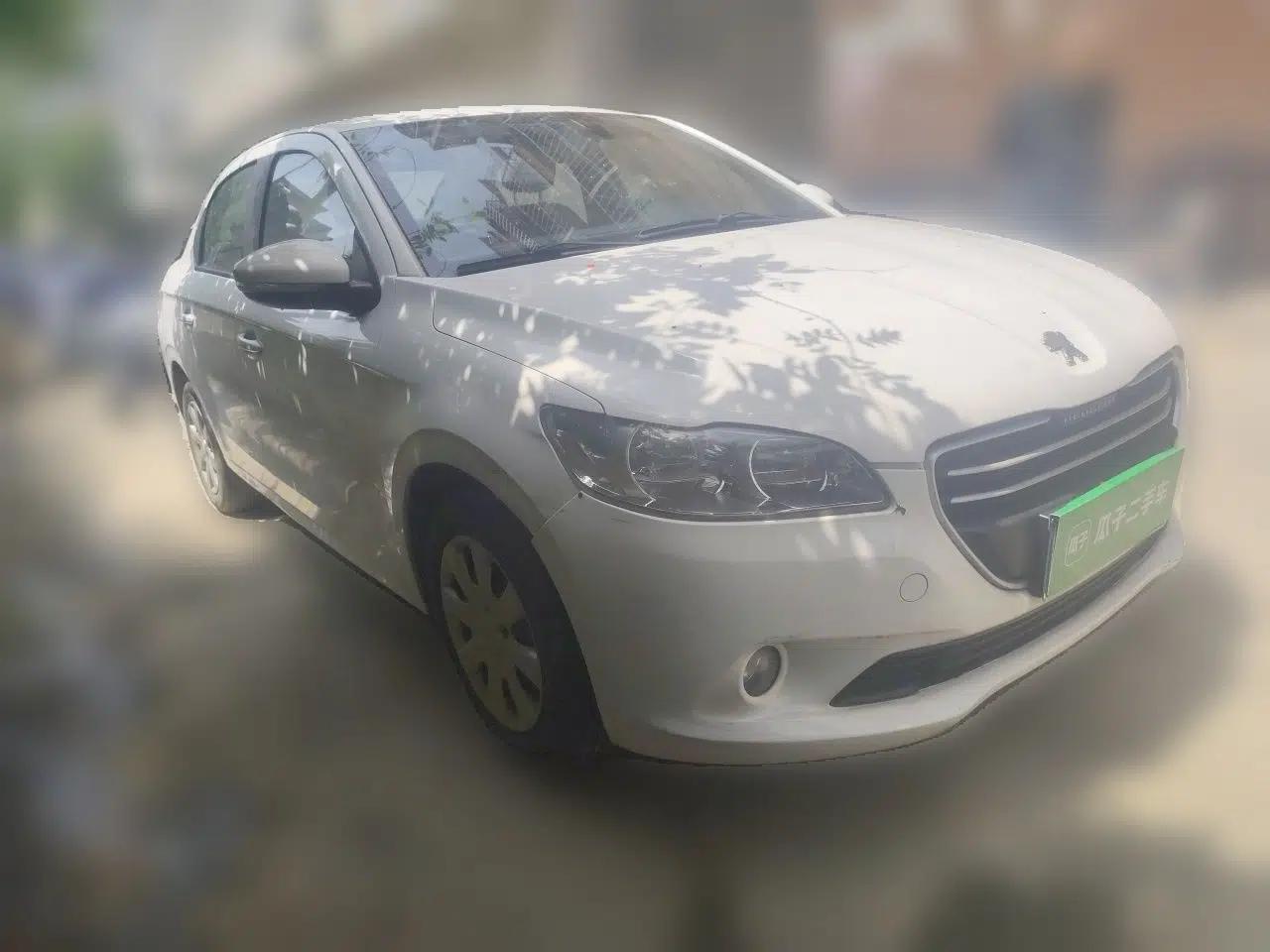 Peugeot 301 2016 1.6L Automatic Comfort Edition — миниатюра 3