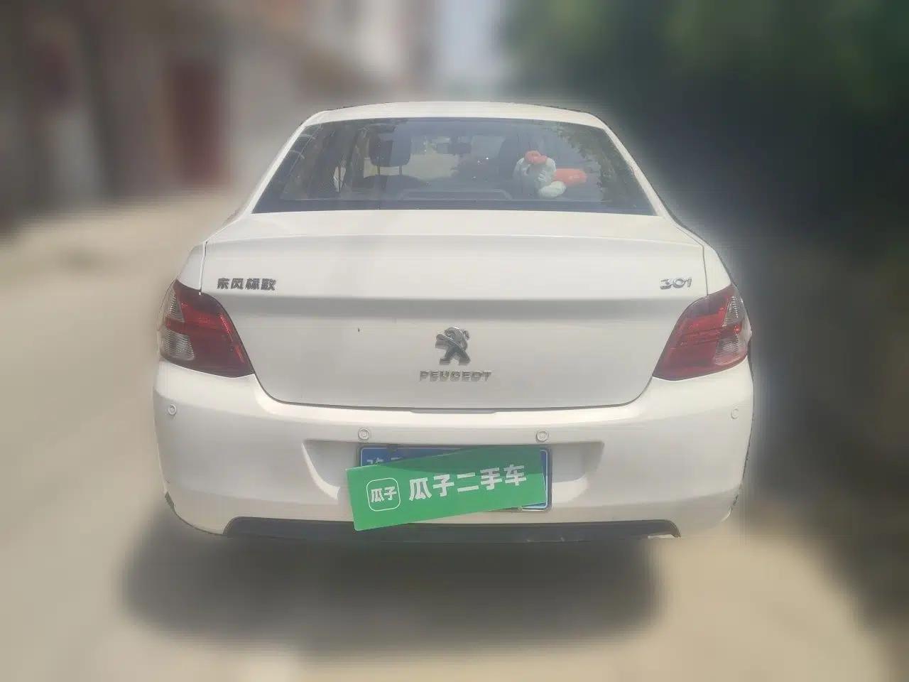 Peugeot 301 2016 1.6L Automatic Comfort Edition — миниатюра 5