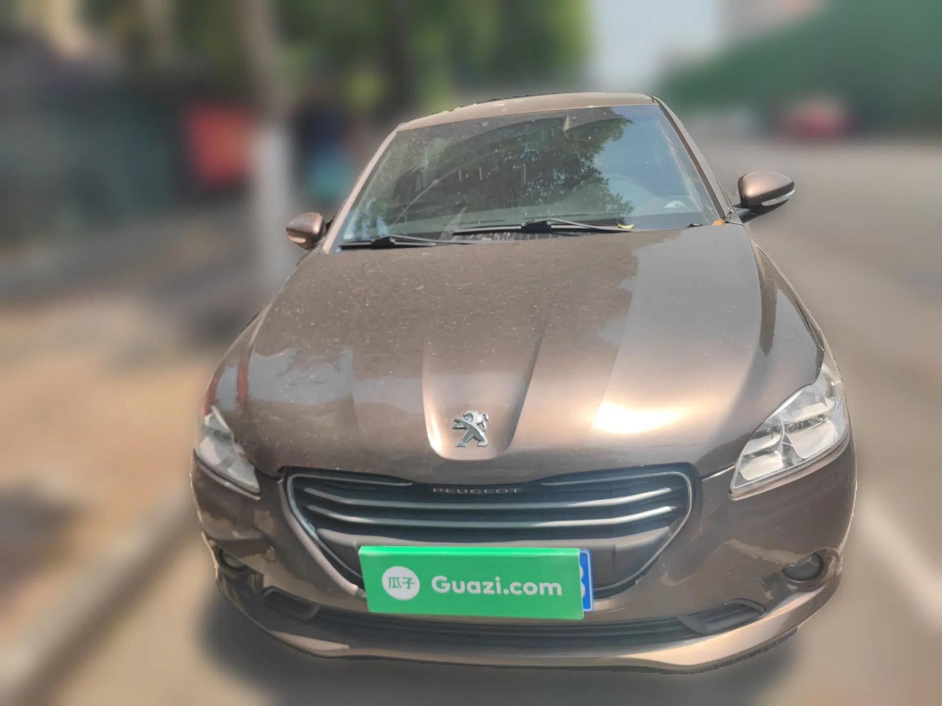 Peugeot 301 2014 1.6L Manual Comfort Edition — миниатюра 2