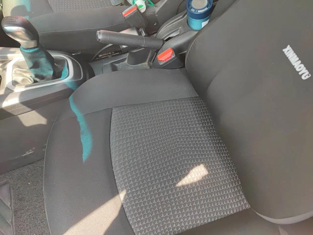 Peugeot 301 2014 1.6L Manual Comfort Edition — миниатюра 16
