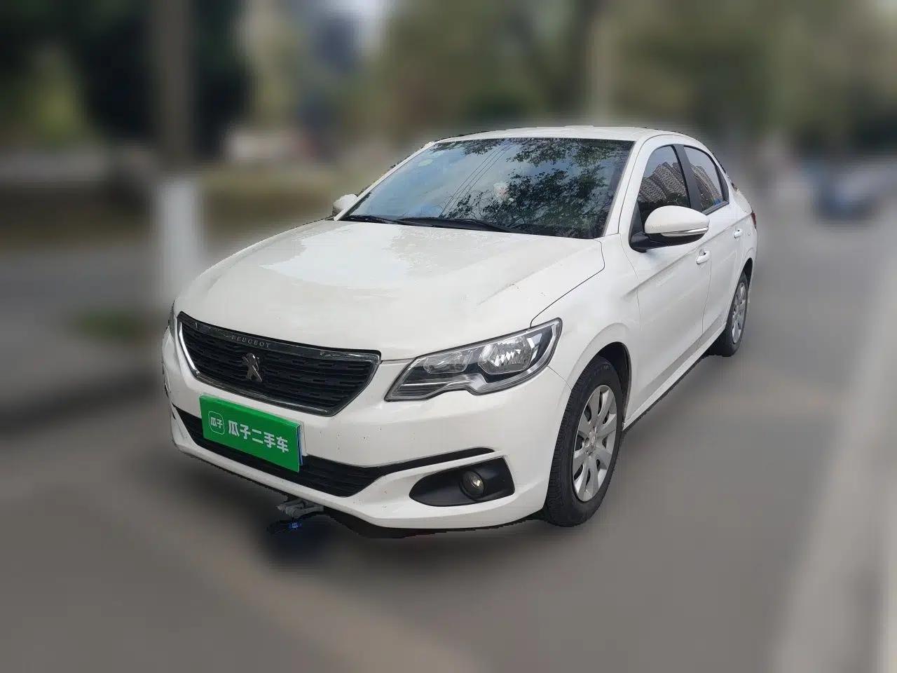 Peugeot 301 2018 1.6L Manual Comfort Edition — миниатюра 1
