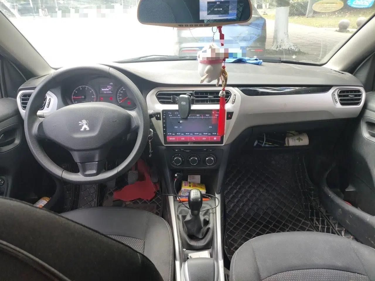 Peugeot 301 2018 1.6L Manual Comfort Edition — миниатюра 10