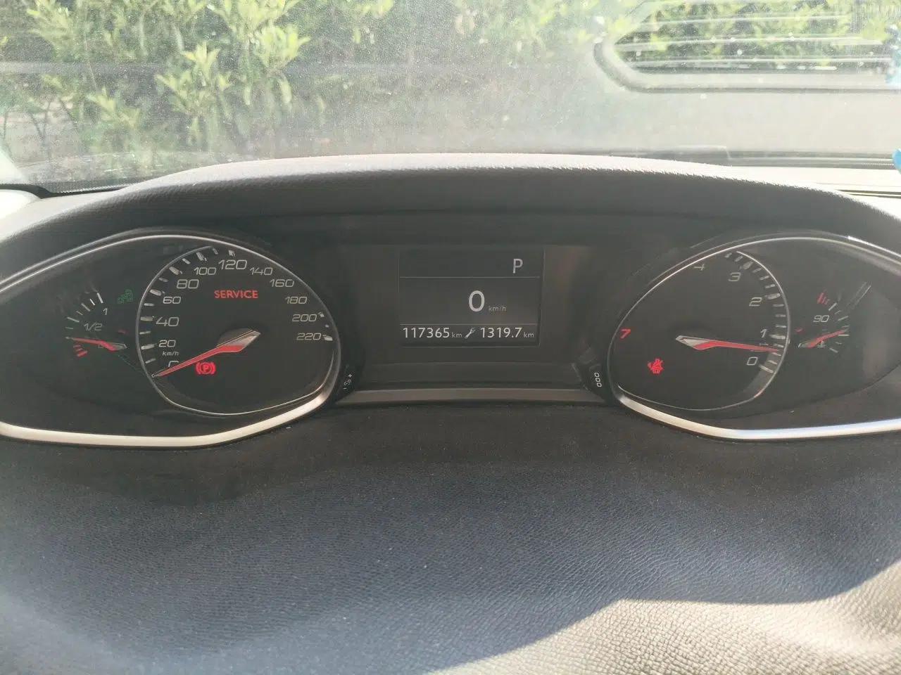 Peugeot 308S 2015 1.6T Automatic Ruichi Edition — миниатюра 12