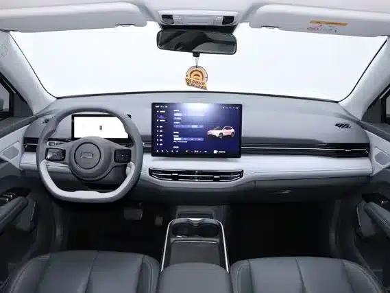 Yueyi 03 2025 Model 565km Enjoy Edition — миниатюра 6