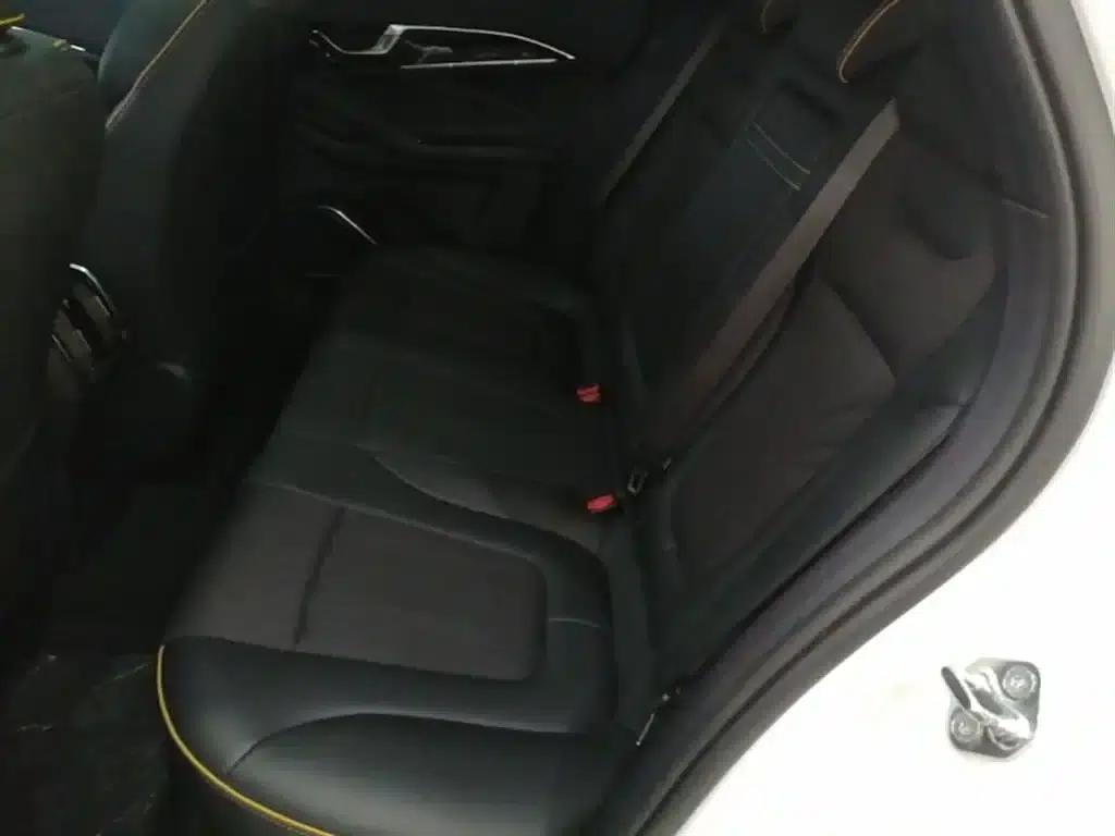 Bestune B70S 2022 1.5T Smart and Trendy Commander — миниатюра 17