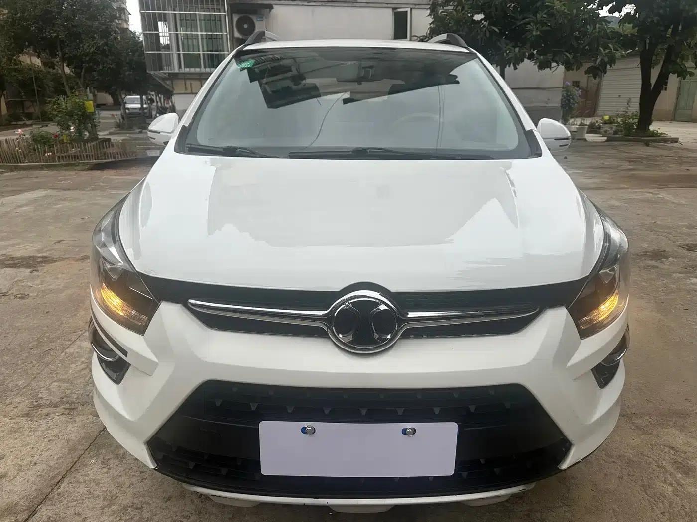 2015 Senova X25 1.5L Manual Elite — миниатюра 2