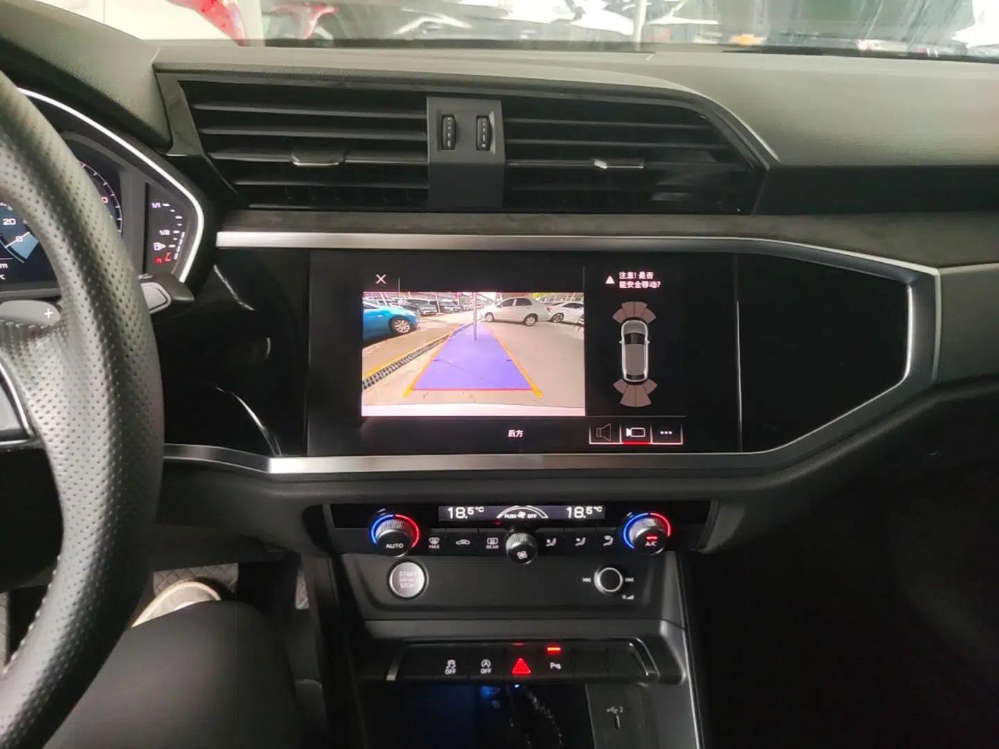 Audi Q3 Sportback 2020 40 TFSI Fashion Model — миниатюра 16
