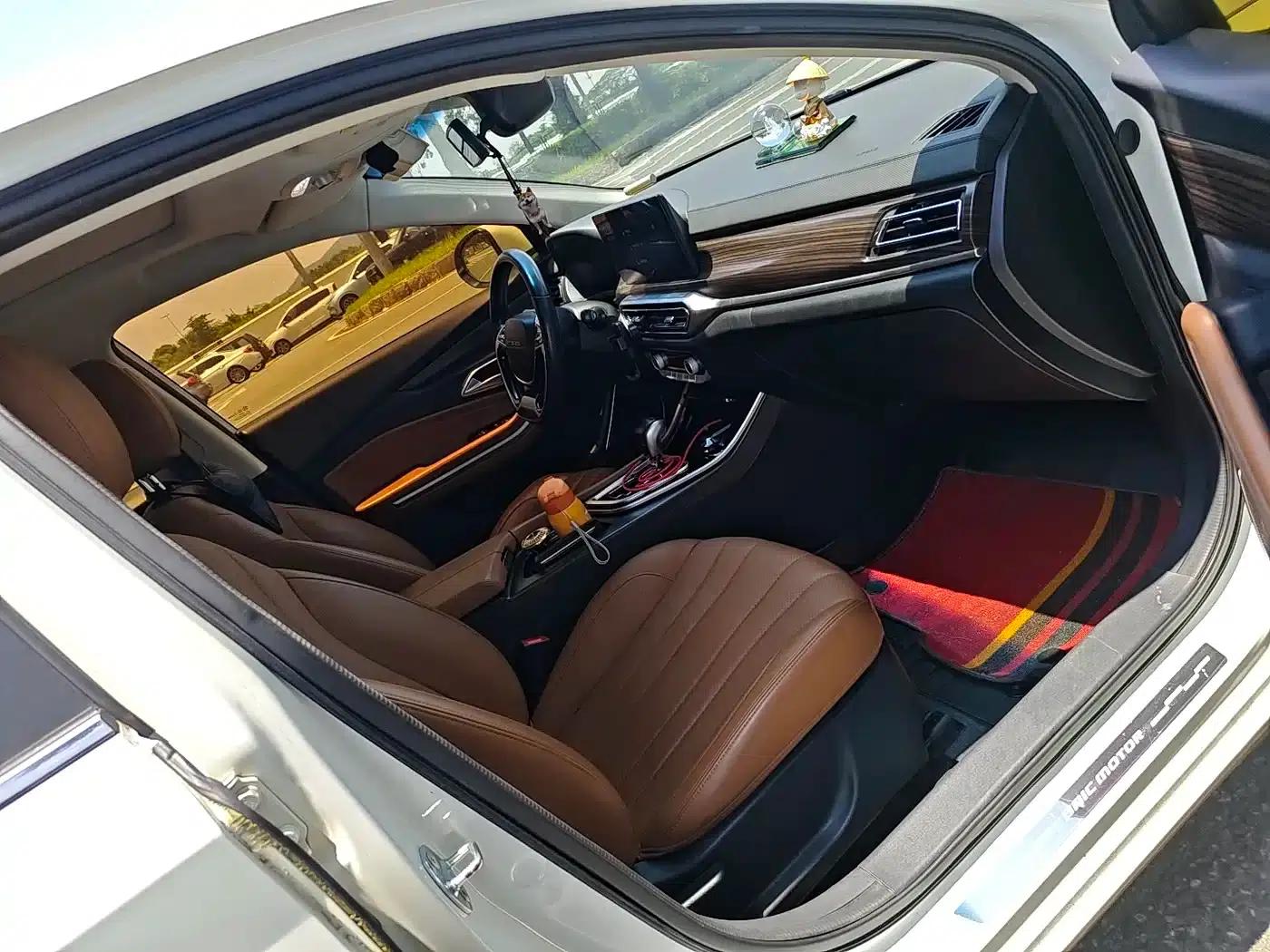 Beijing U7 2019 1.5T CVT Elite Edition (National VI Emission Standard) — миниатюра 5