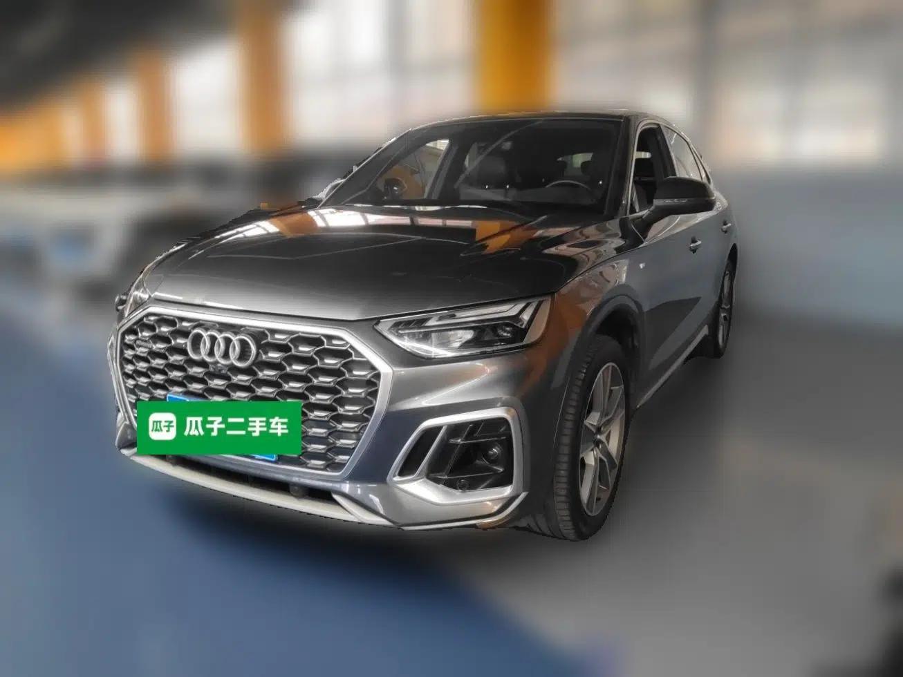 Audi Q5L Sportback 2022 40 TFSI Luxury Model — миниатюра 1