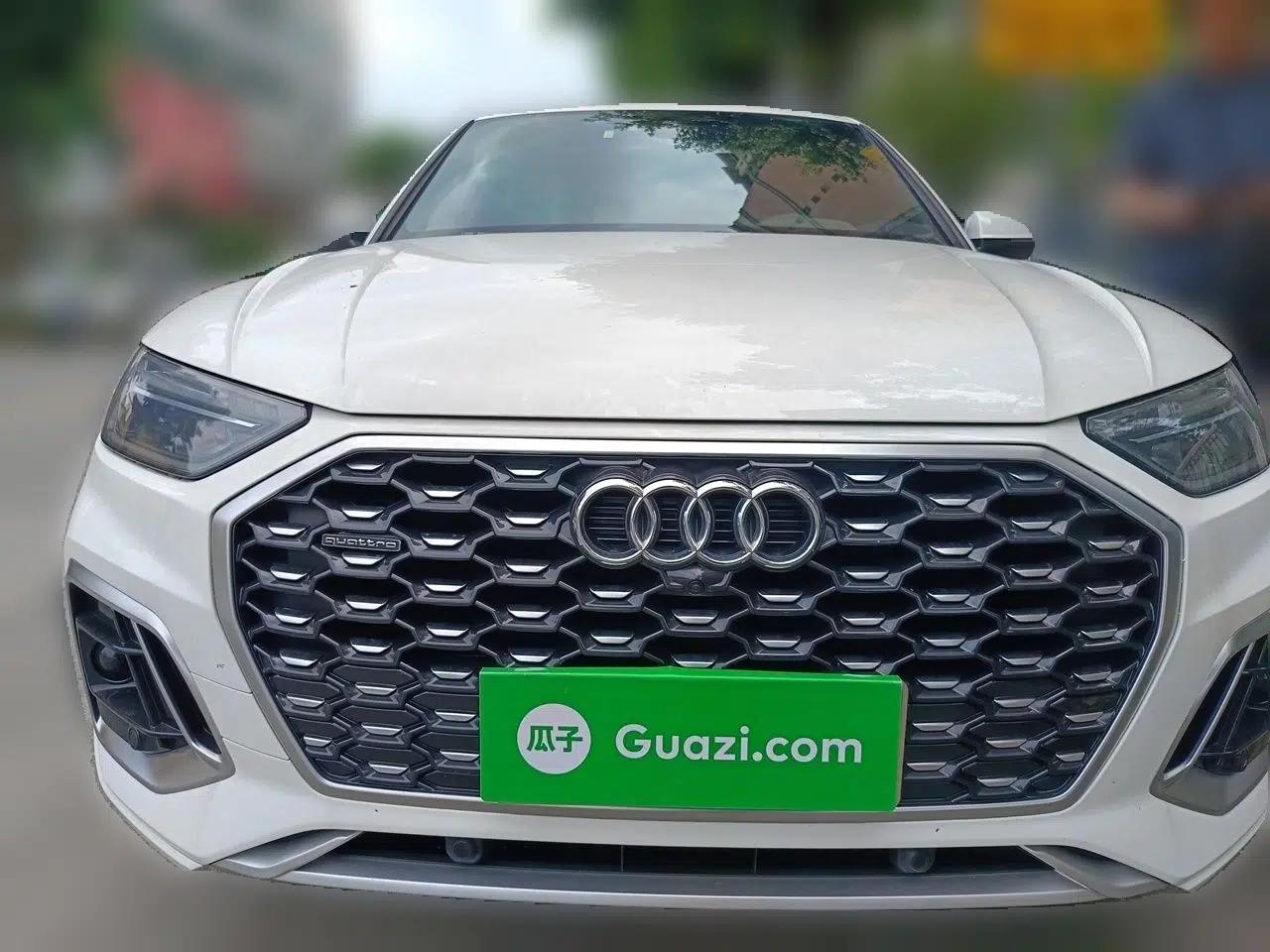Audi Q5L Sportback 2021 40 TFSI Fashion Model — миниатюра 2