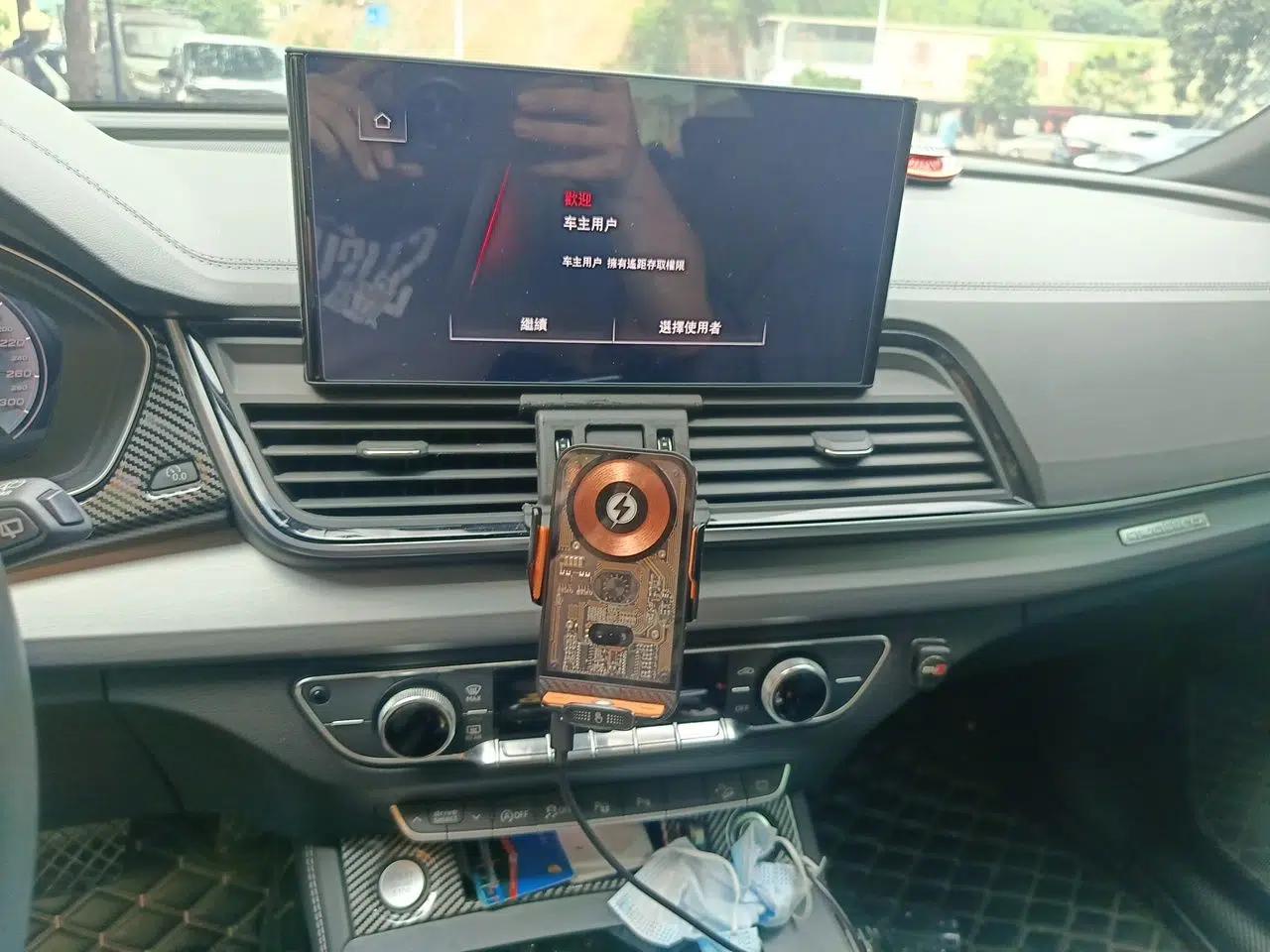 Audi Q5L Sportback 2021 40 TFSI Fashion Model — миниатюра 14