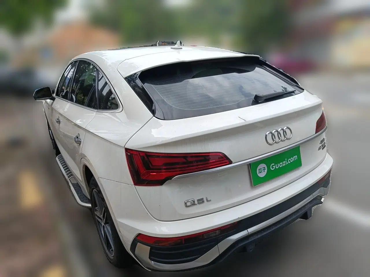 Audi Q5L Sportback 2021 40 TFSI Fashion Model — миниатюра 4