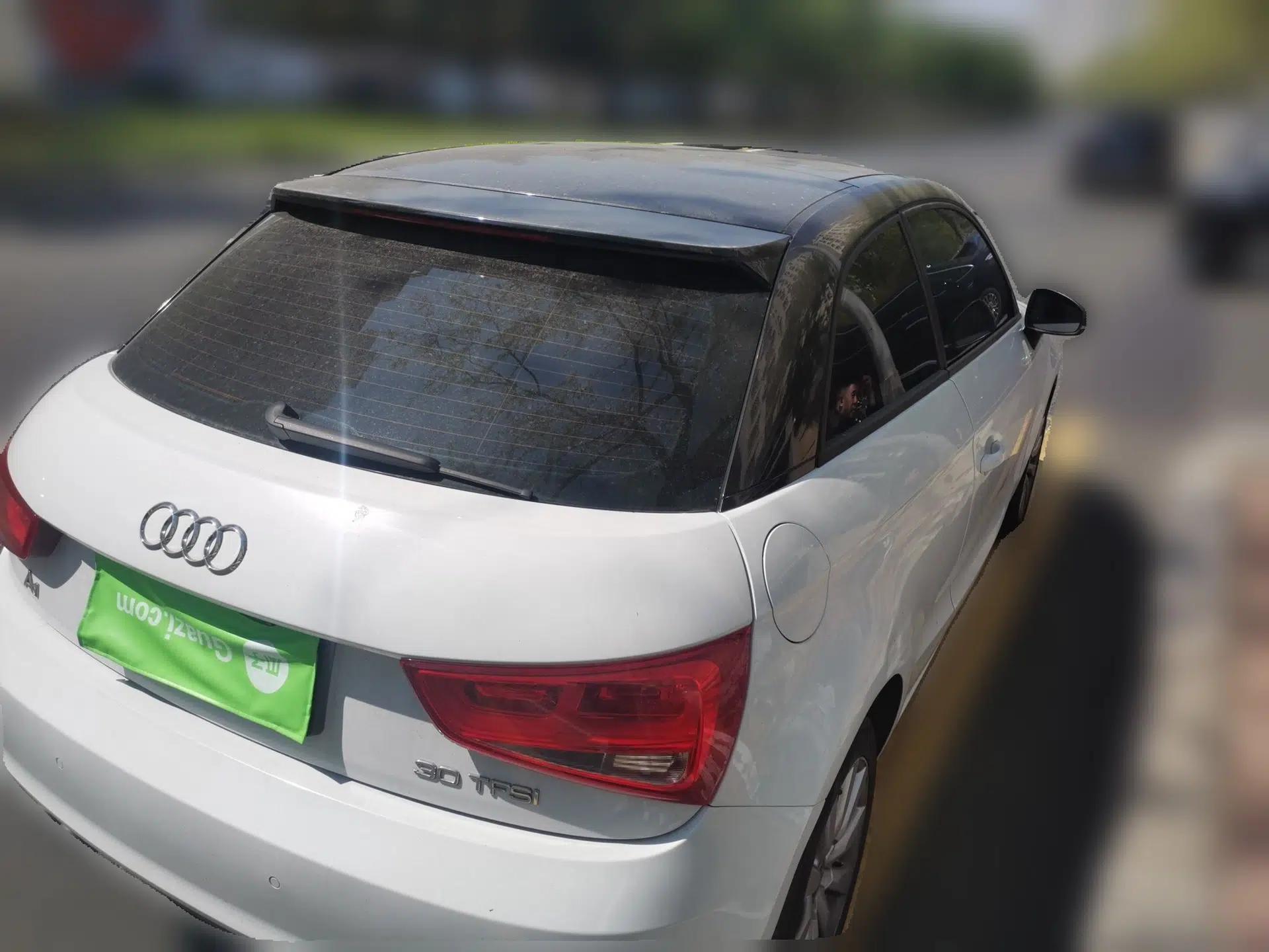 Audi A1 2014 30 TFSI Comfort Model — миниатюра 6