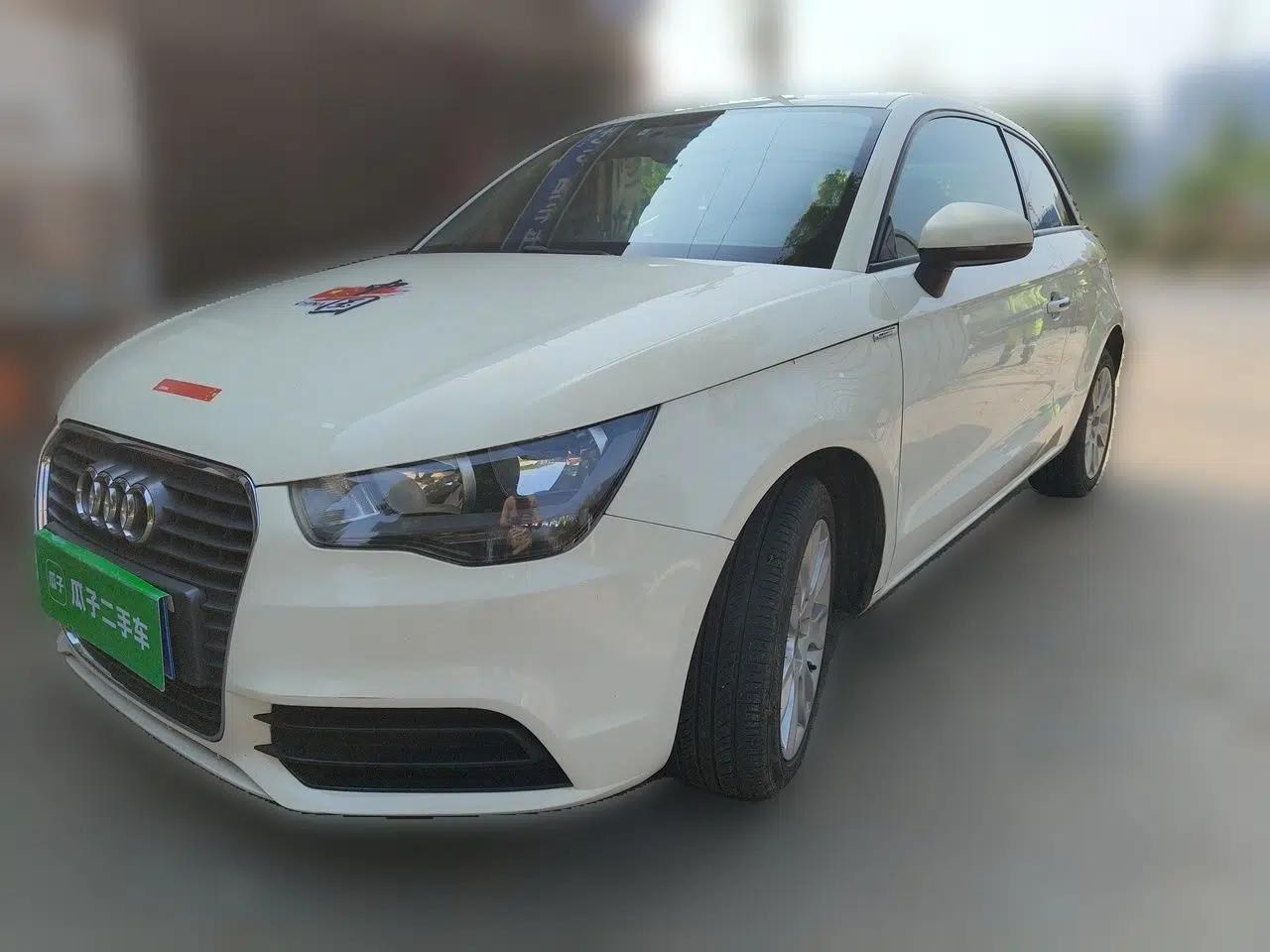 Audi A1 2012 1.4 TFSI Urban — миниатюра 1