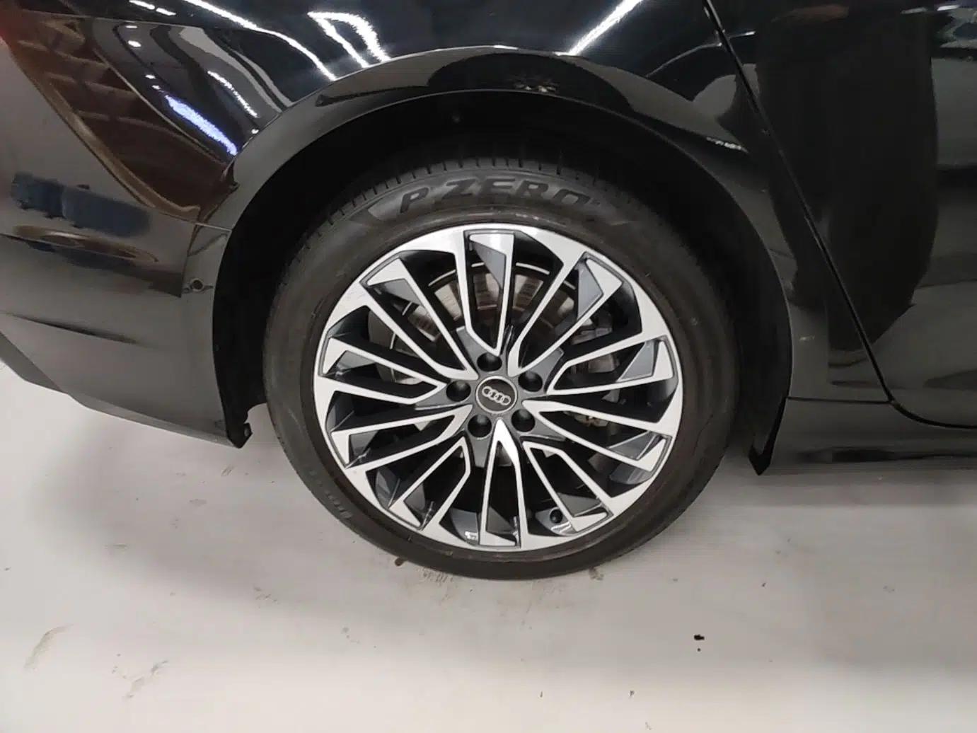 Audi A6L New Energy 2020 55 TFSI e quattro — миниатюра 10