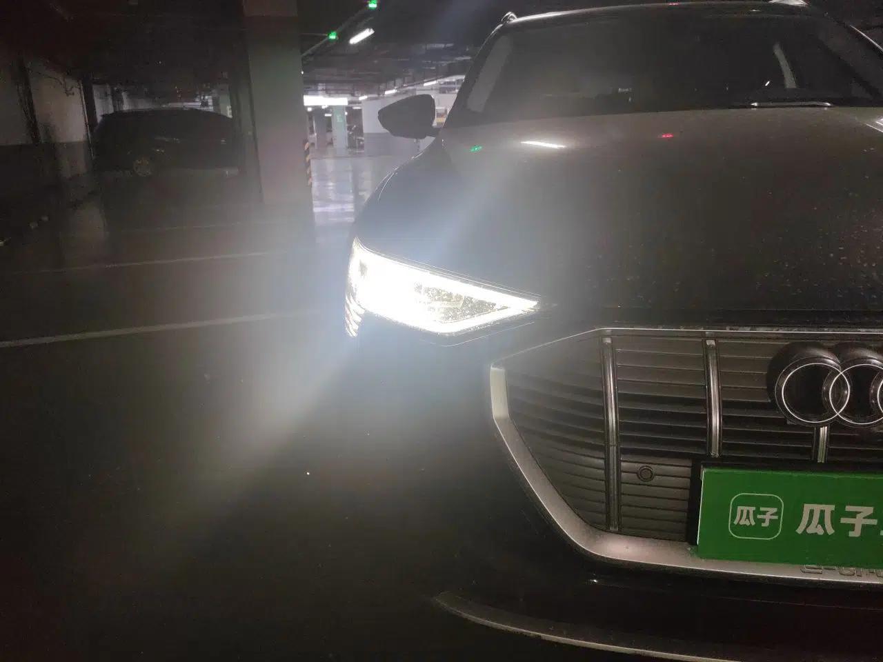 Audi e-tron 2019 55 quattro Technology Edition — миниатюра 7