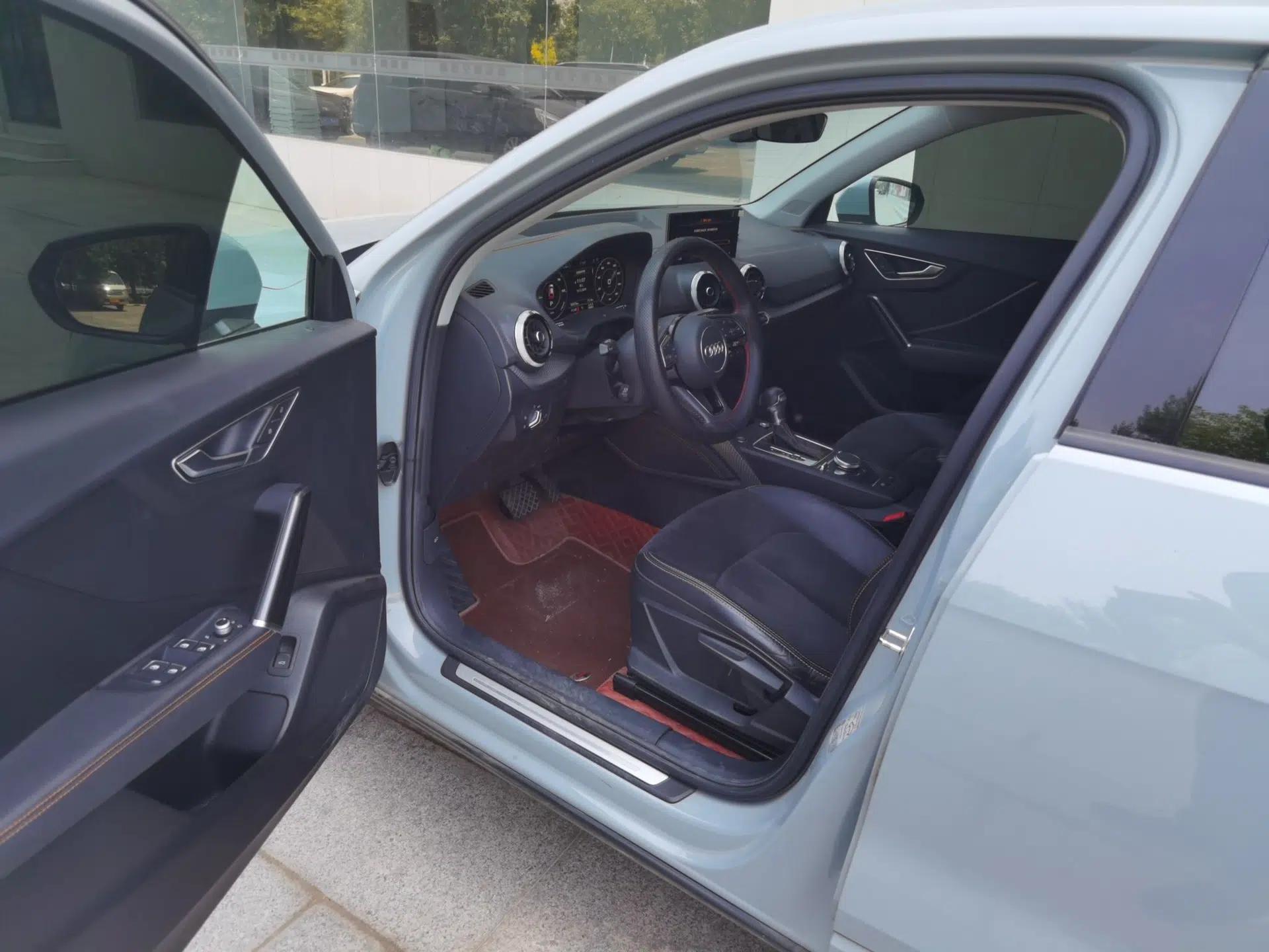 Audi Q2L e-tron 2022 Q2L e-tron Pure Electric Smart Enjoyment Model — миниатюра 17