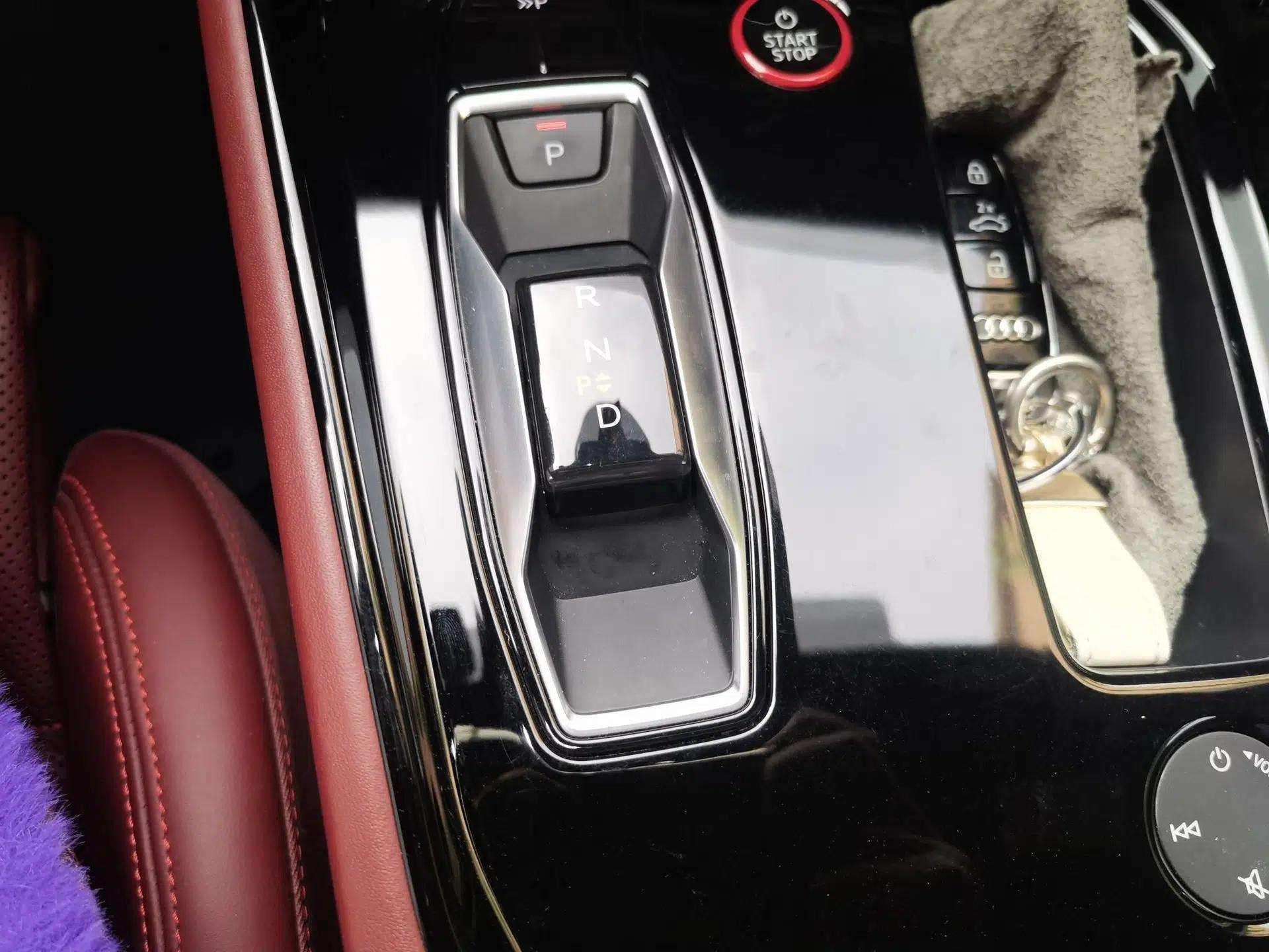 Audi RS e-tron GT 2023 Basic Model — миниатюра 15