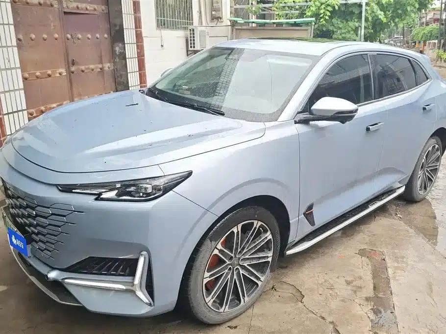 Changan UNI-K Smart Electric iDD 2022 Blue Whale iDD 130km 1.5T Premium Edition — миниатюра 1