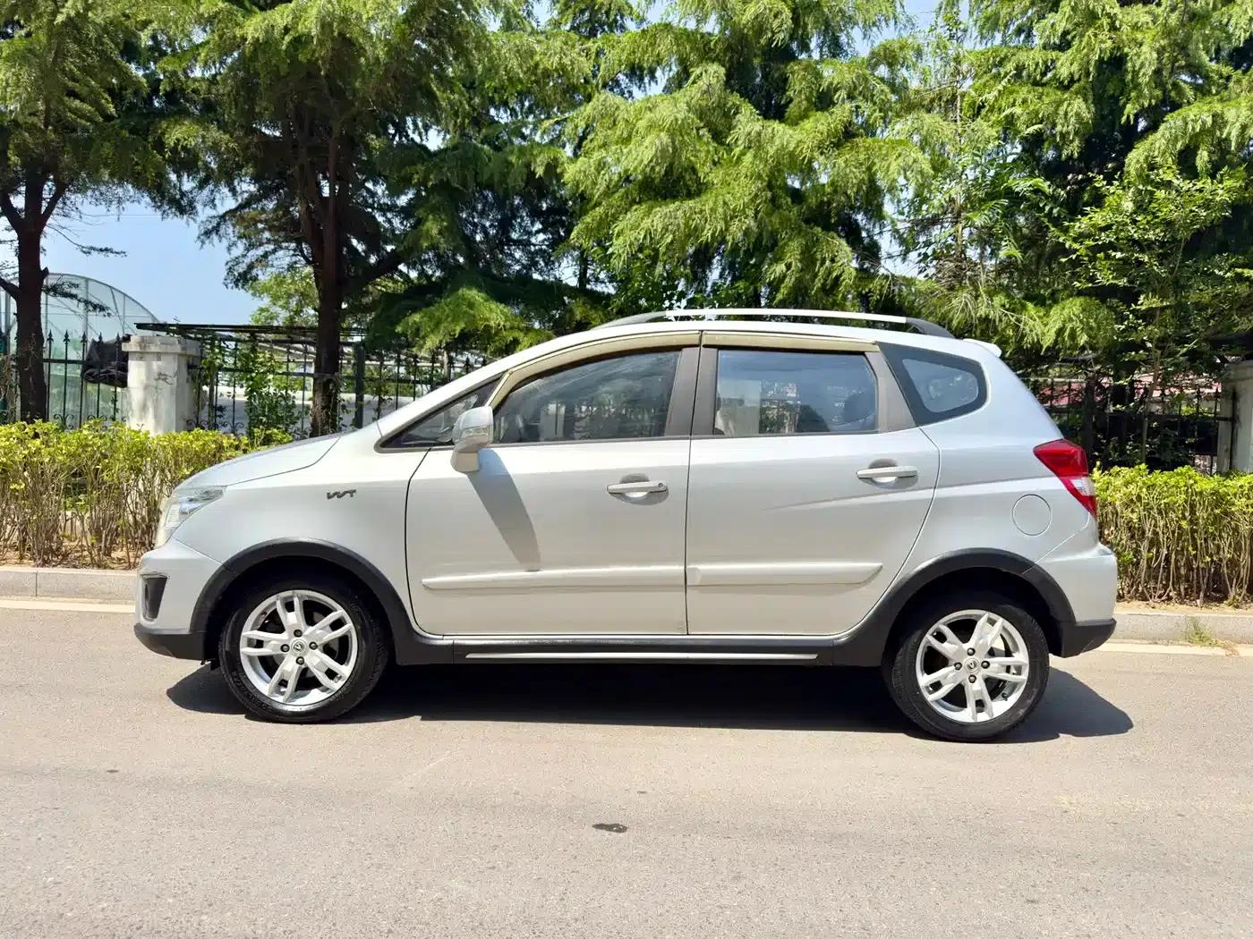 Changan CX20 2014 1.4L Manual Sport Edition (National IV Emission Standard) — миниатюра 2