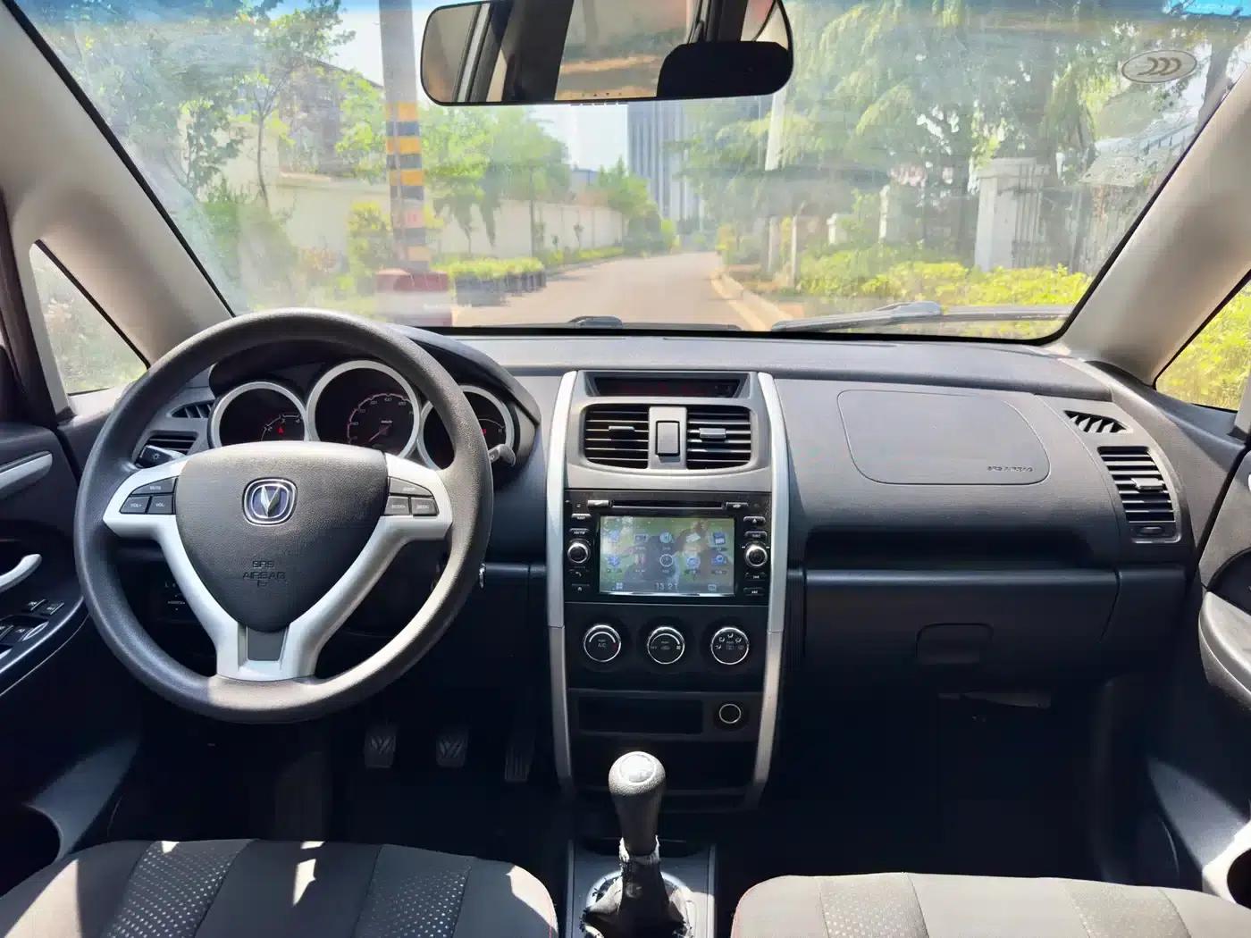 Changan CX20 2014 1.4L Manual Sport Edition (National IV Emission Standard) — миниатюра 13