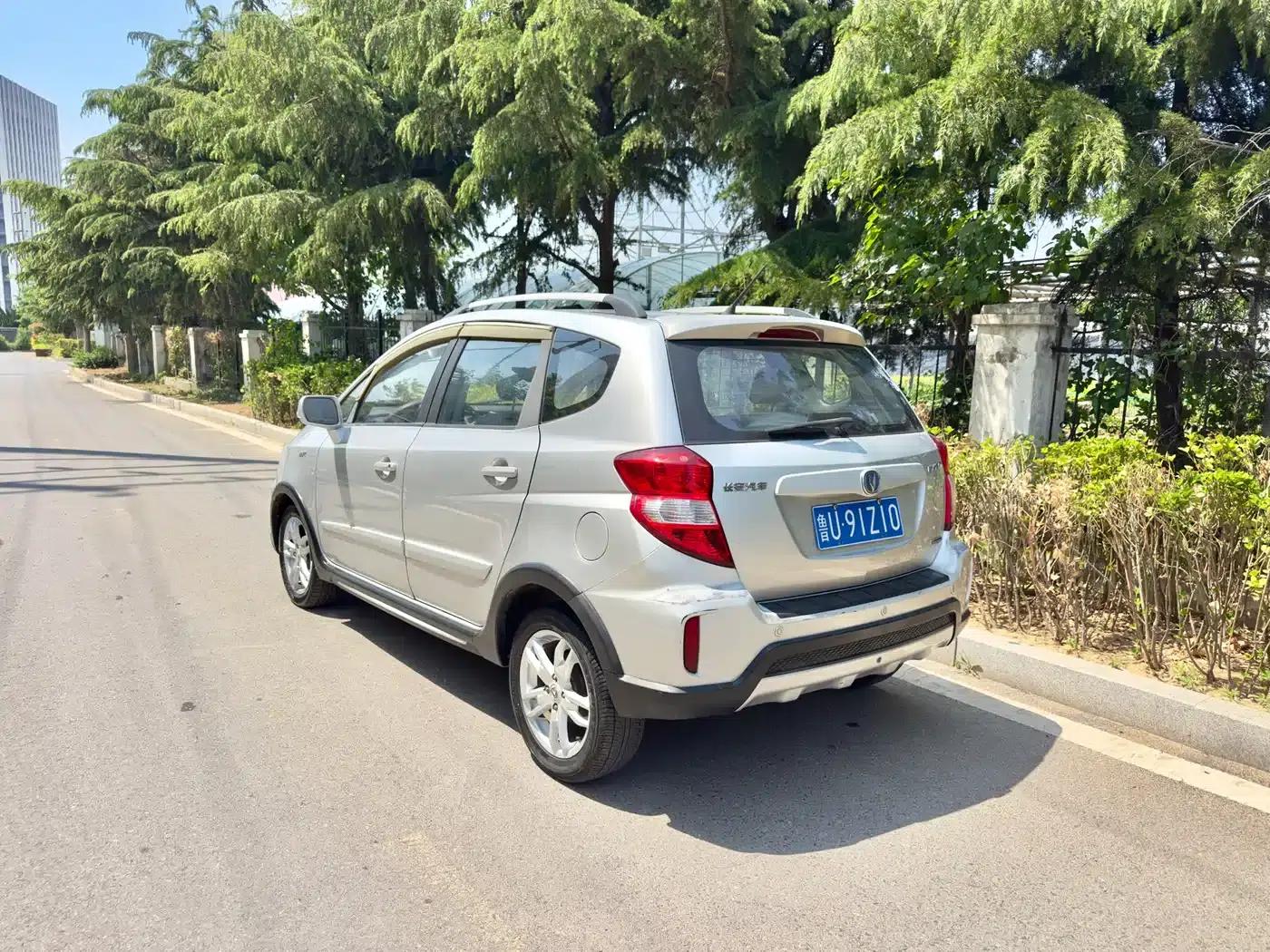 Changan CX20 2014 1.4L Manual Sport Edition (National IV Emission Standard) — миниатюра 3
