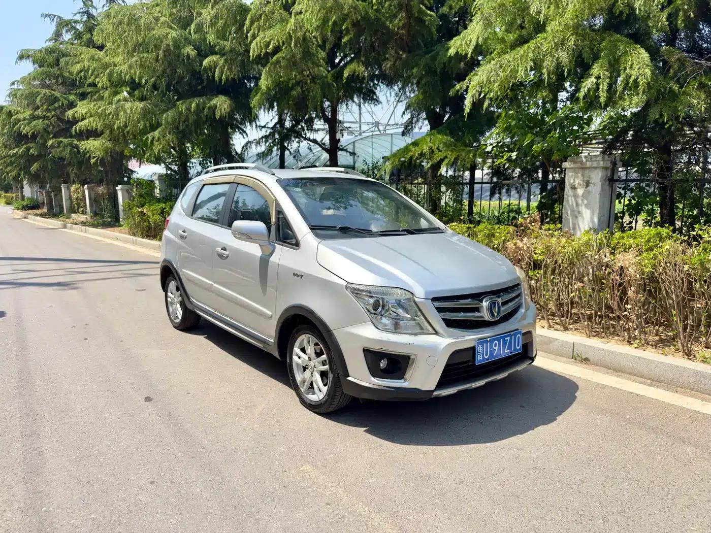 Changan CX20 2014 1.4L Manual Sport Edition (National IV Emission Standard) — миниатюра 6