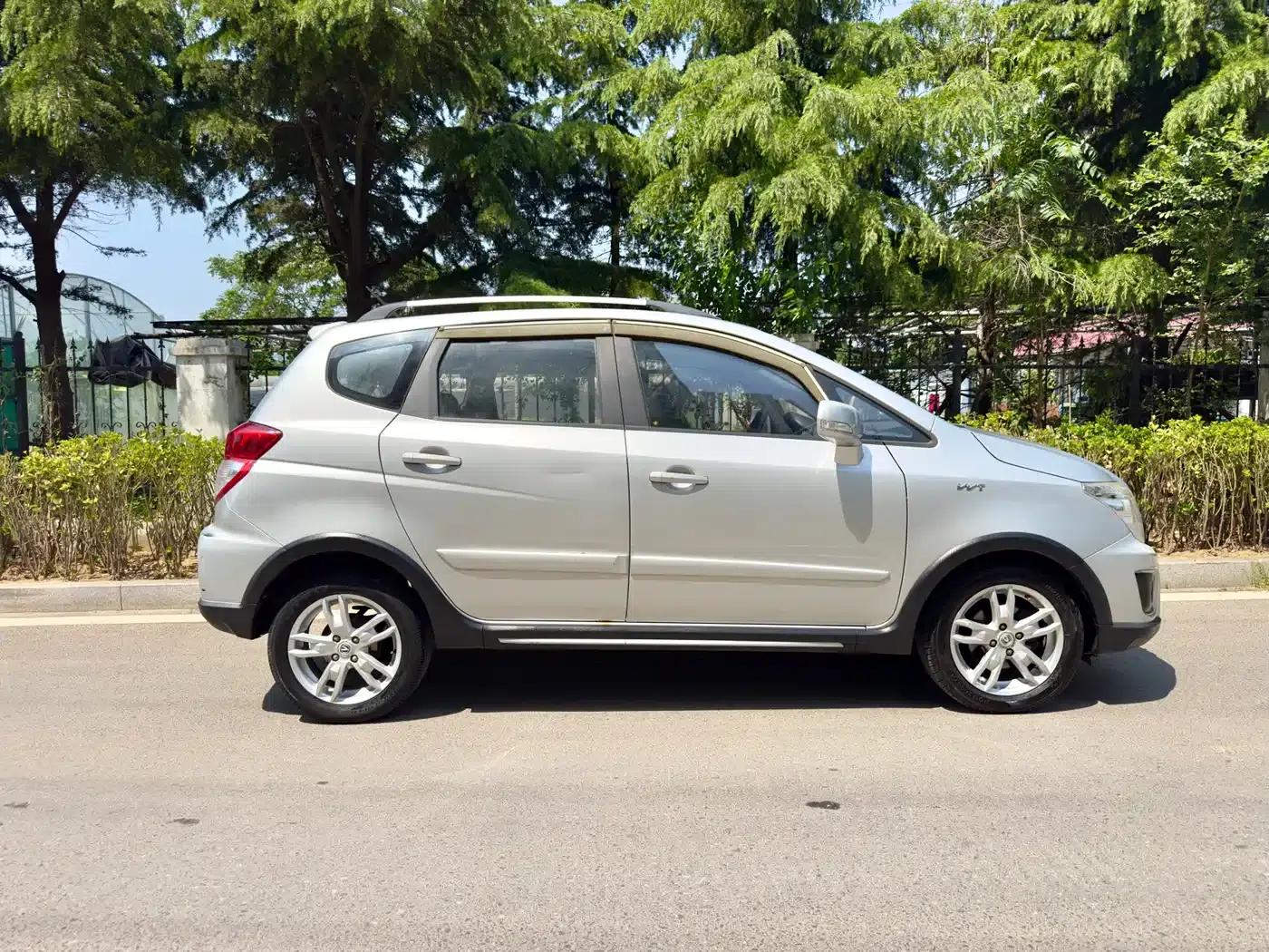 Changan CX20 2014 1.4L Manual Sport Edition (National IV Emission Standard) — миниатюра 7