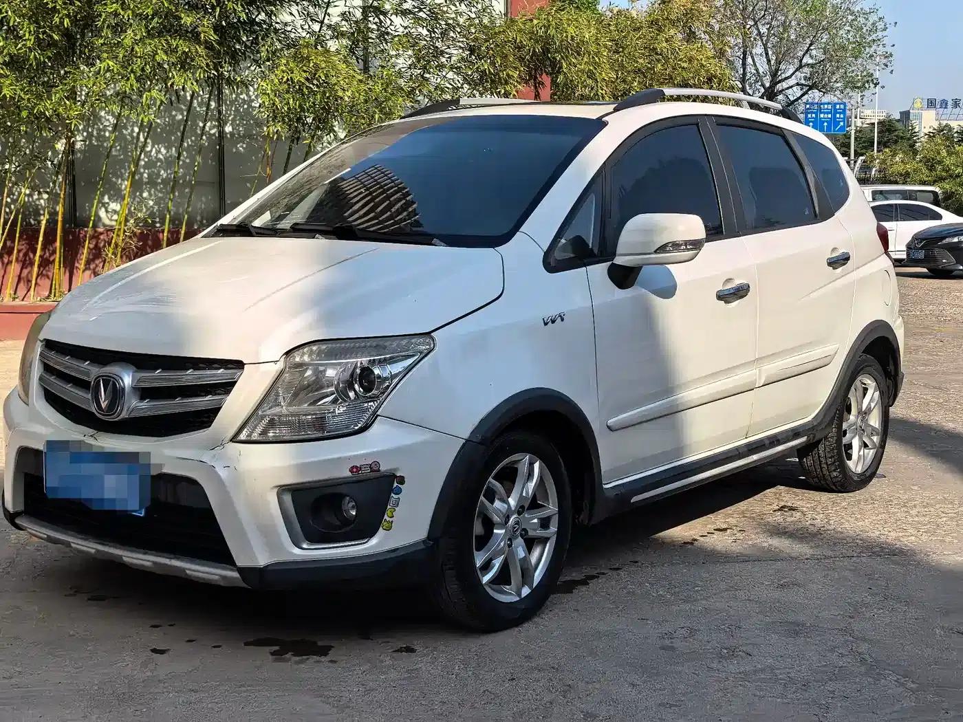 Changan CX20 2014 1.4L IMT Sunroof Navigation Edition (National IV Emission Standard) — миниатюра 1