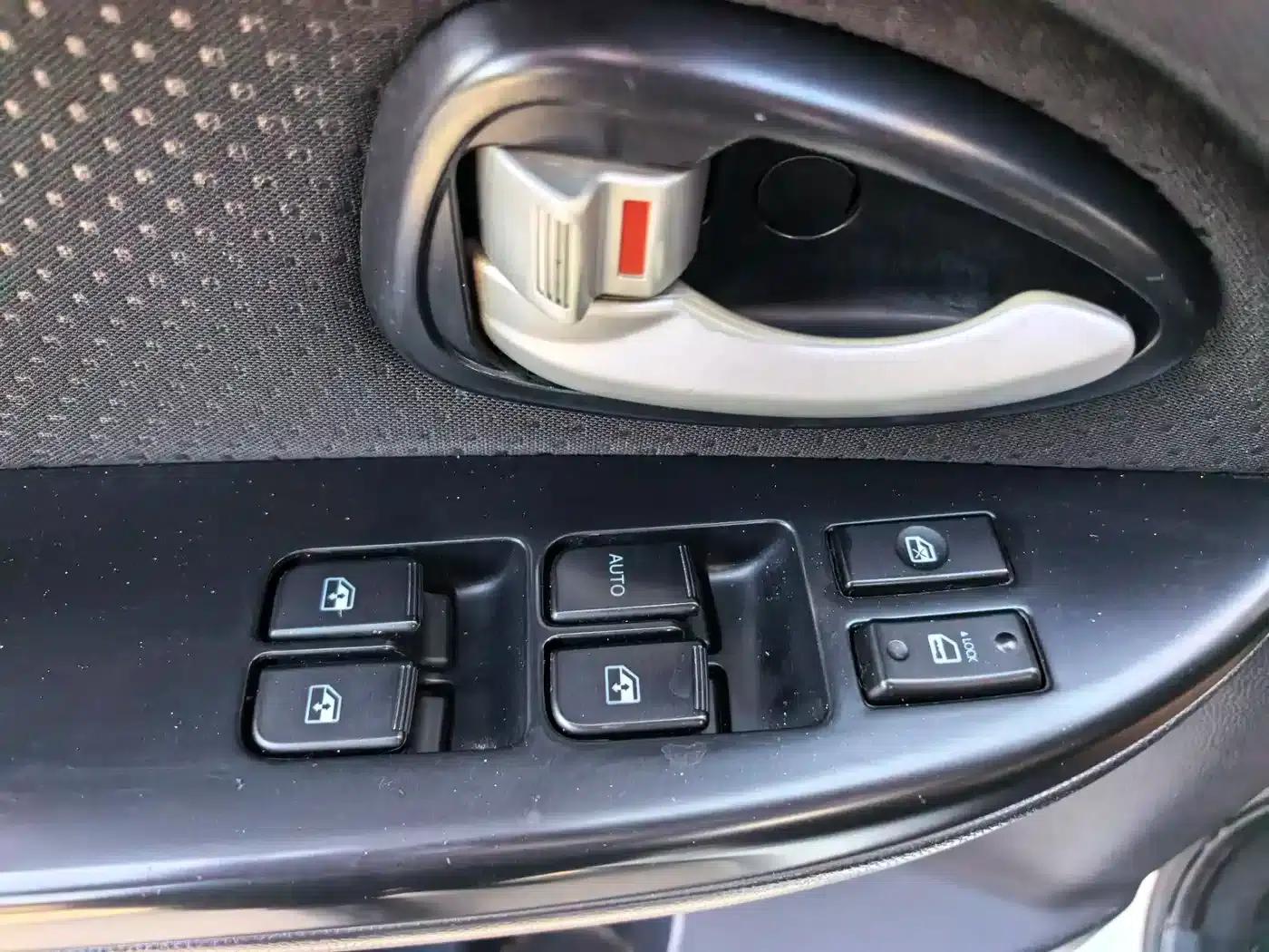 Changan CX20 2014 1.4L IMT Sunroof Navigation Edition (National IV Emission Standard) — миниатюра 16