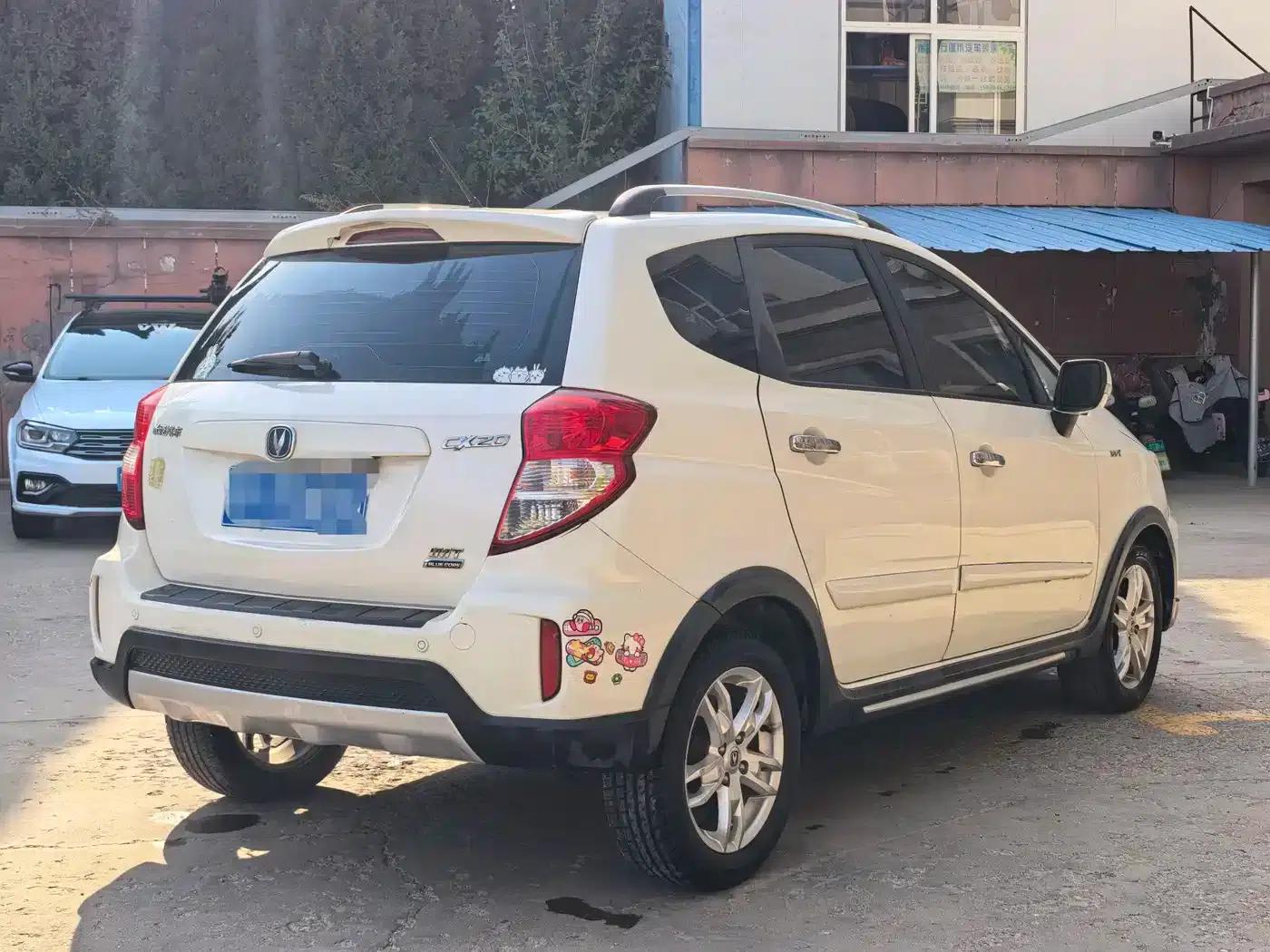 Changan CX20 2014 1.4L IMT Sunroof Navigation Edition (National IV Emission Standard) — миниатюра 4