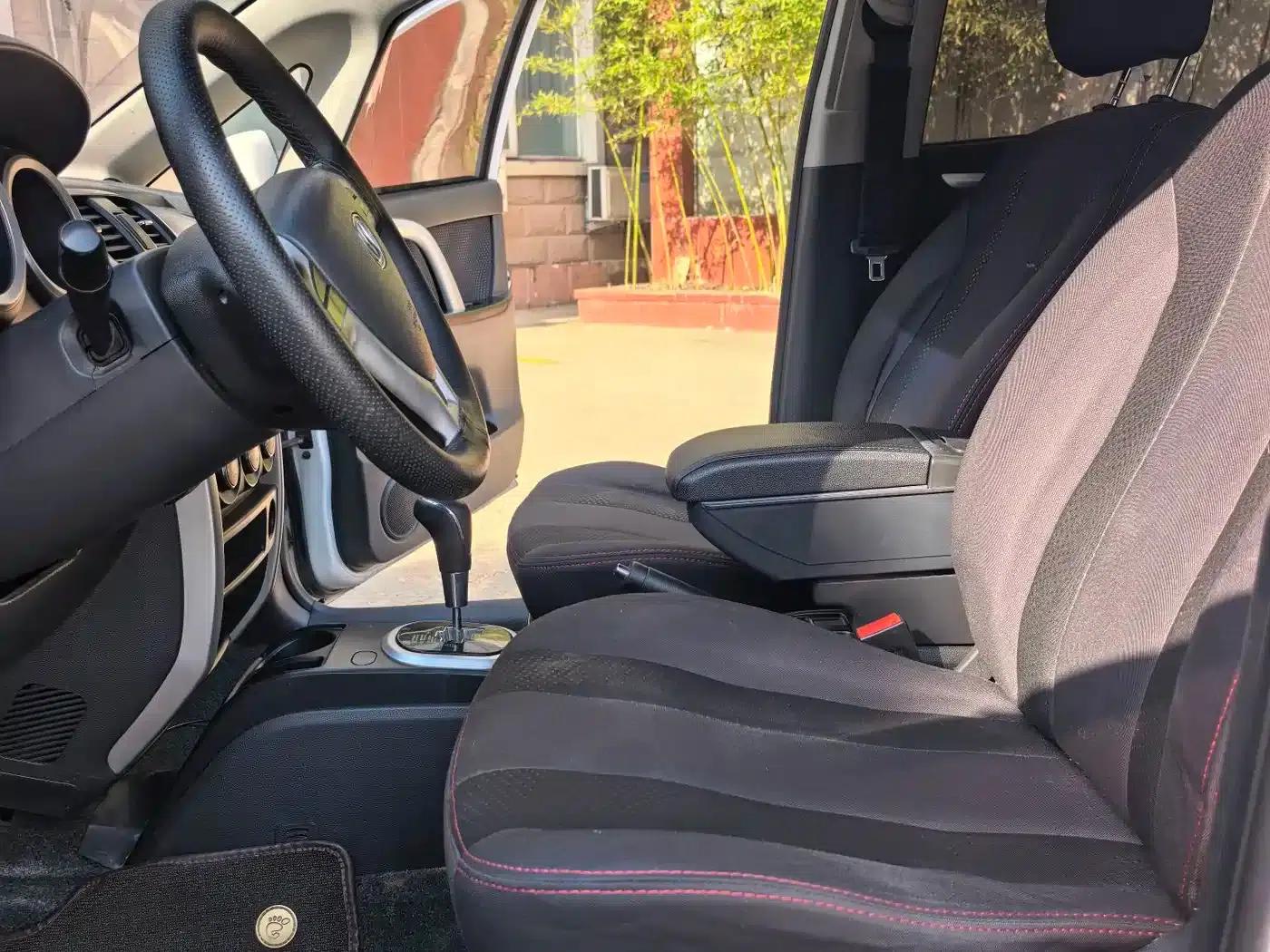Changan CX20 2014 1.4L IMT Sunroof Navigation Edition (National IV Emission Standard) — миниатюра 7