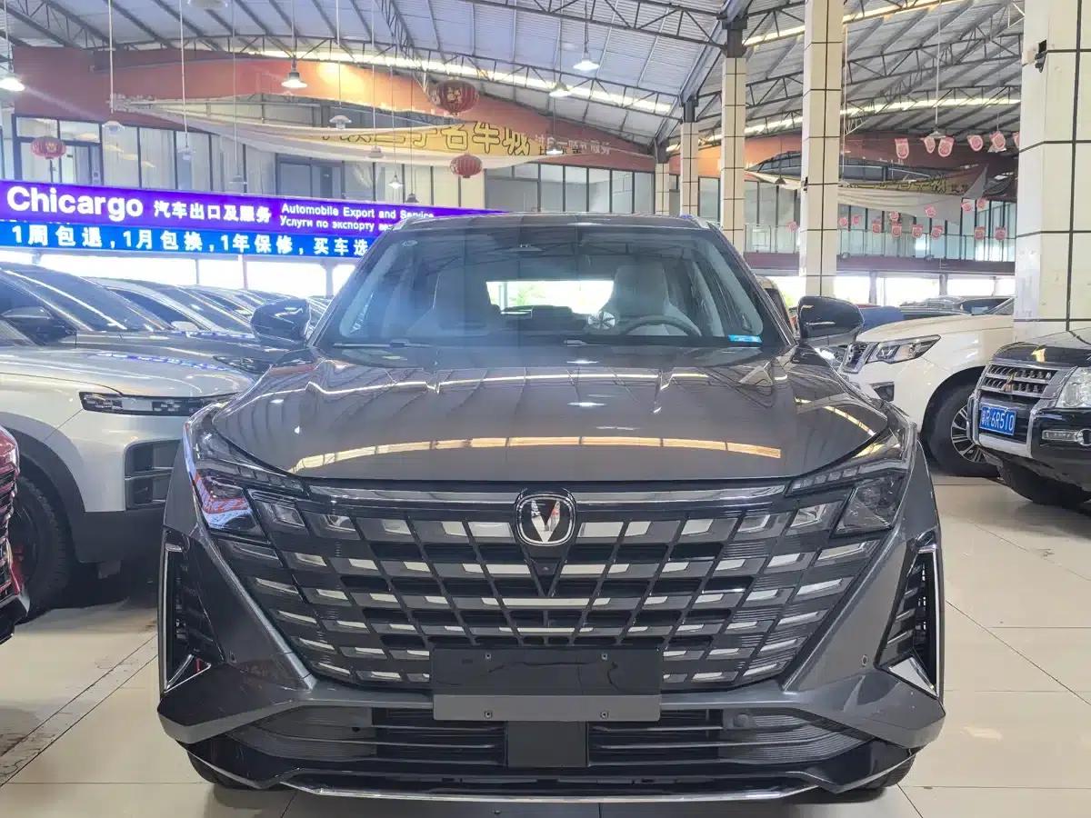 Changan UNI-Z 2025 1.5T Premium Edition — миниатюра 2