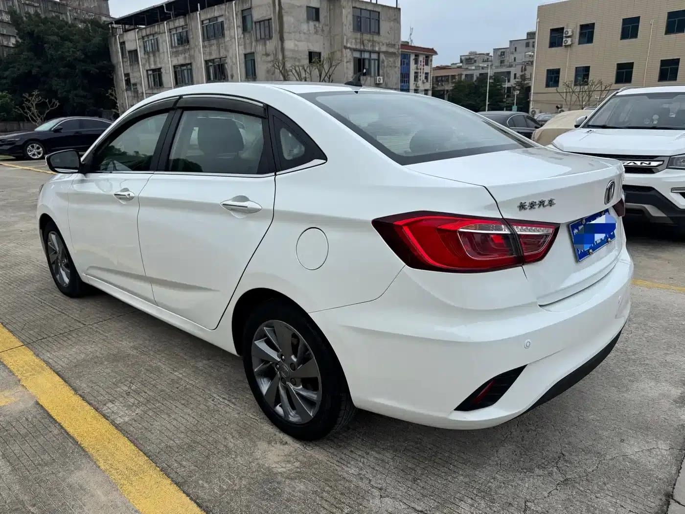 Changan Eado DT 2018 1.6L Manual Smart Edition — миниатюра 4