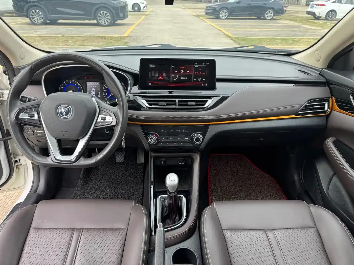 Changan Eado DT 2018 1.6L Manual Smart Edition — миниатюра 10