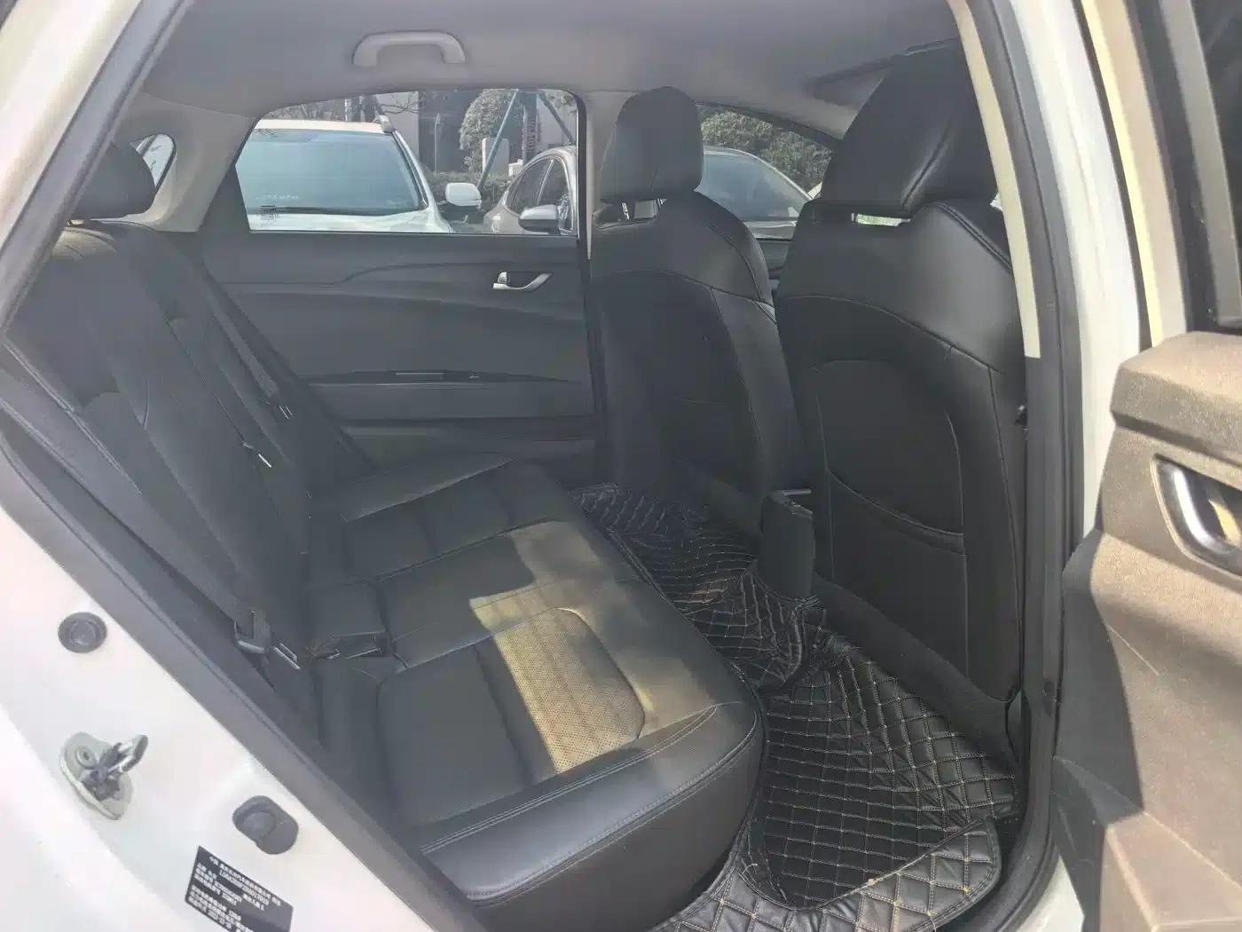 Changan Eado New Energy 2022 EV460 Smart Ride-Hailing Edition (Lithium Iron Phosphate) — миниатюра 14