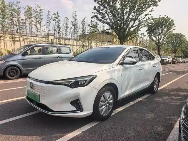 Changan Eado New Energy 2022 EV460 Smart Ride-Hailing Edition (Lithium Iron Phosphate)