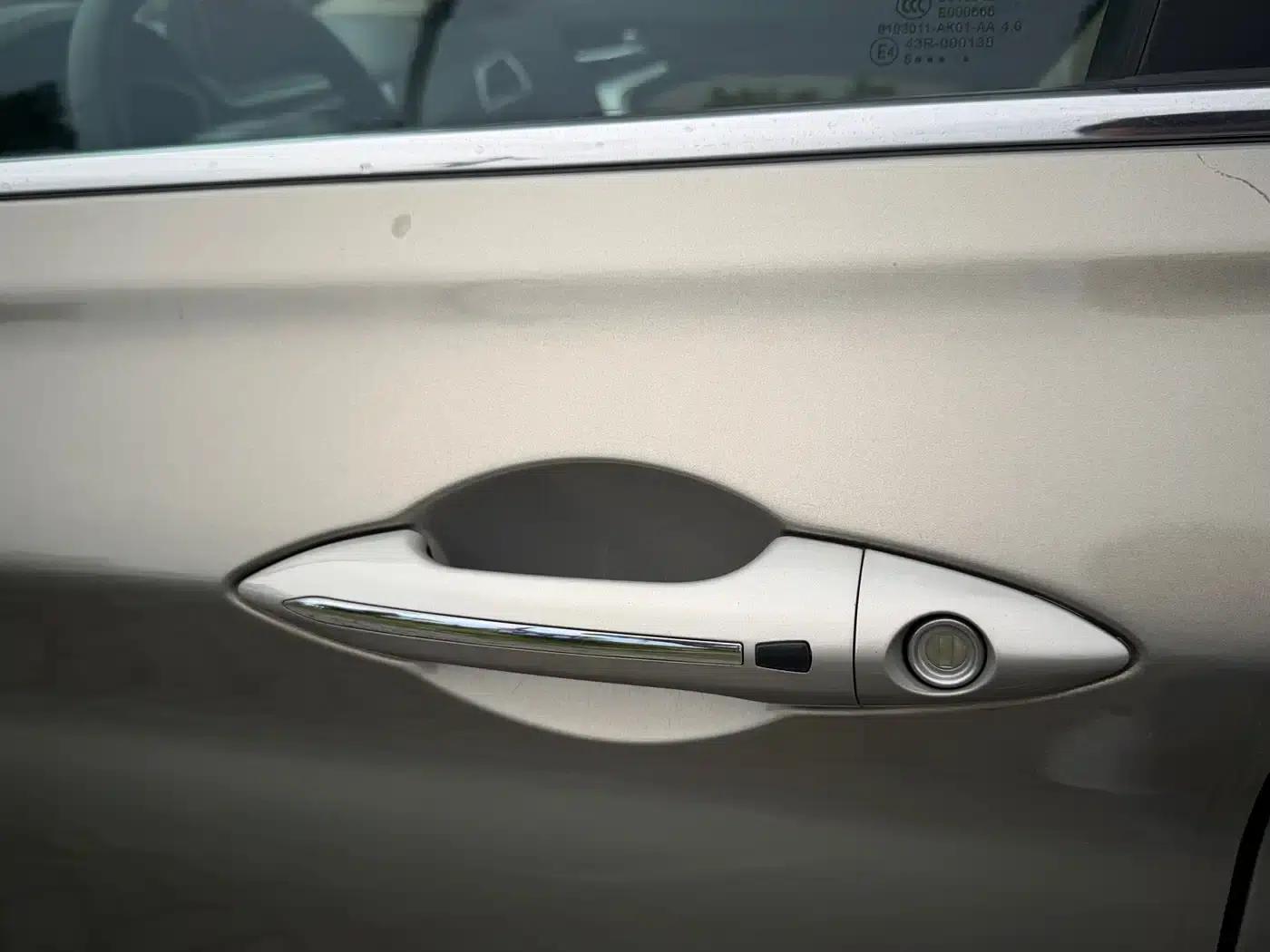 Yuexiang V7 2015 1.6L Automatic Enjoyment Edition (National V Emission Standard) — миниатюра 15