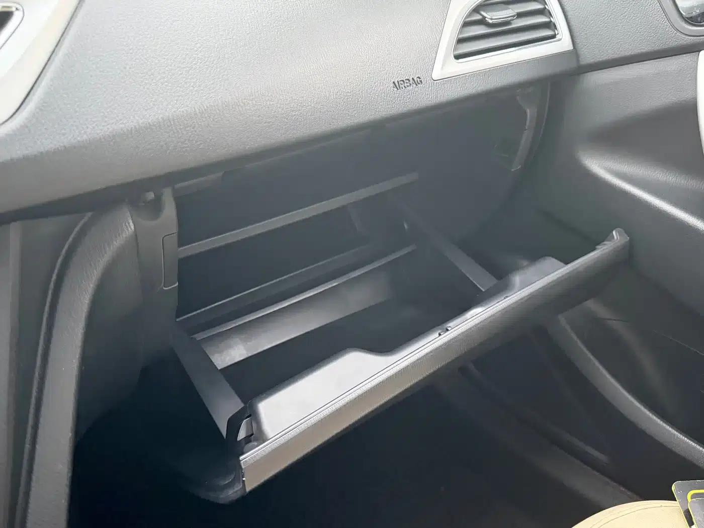 Yuexiang V7 2015 1.6L Automatic Enjoyment Edition (National V Emission Standard) — миниатюра 28