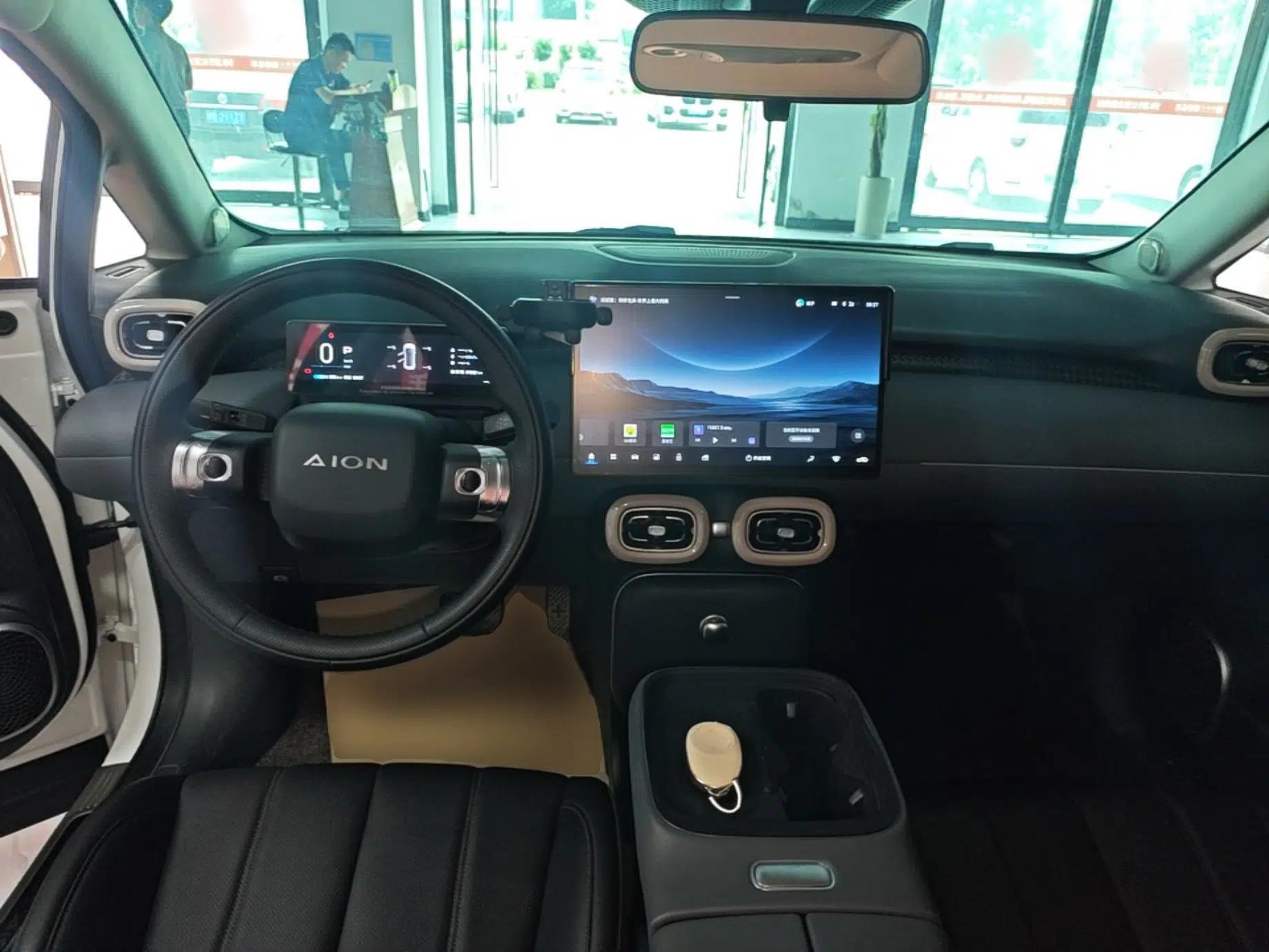 AION UT 2025 420 Intelligent Luxury Edition — миниатюра 13