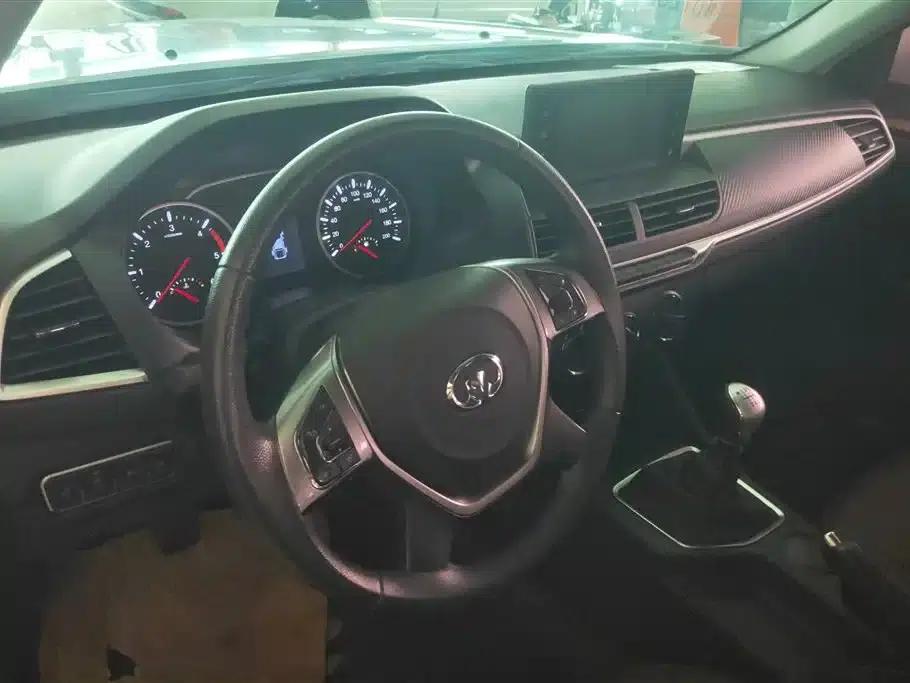 Wingle 7 2019 2.0T Diesel 2WD Elite Model (National VI Emission Standard) with Double Lanes GW4D20M — миниатюра 12