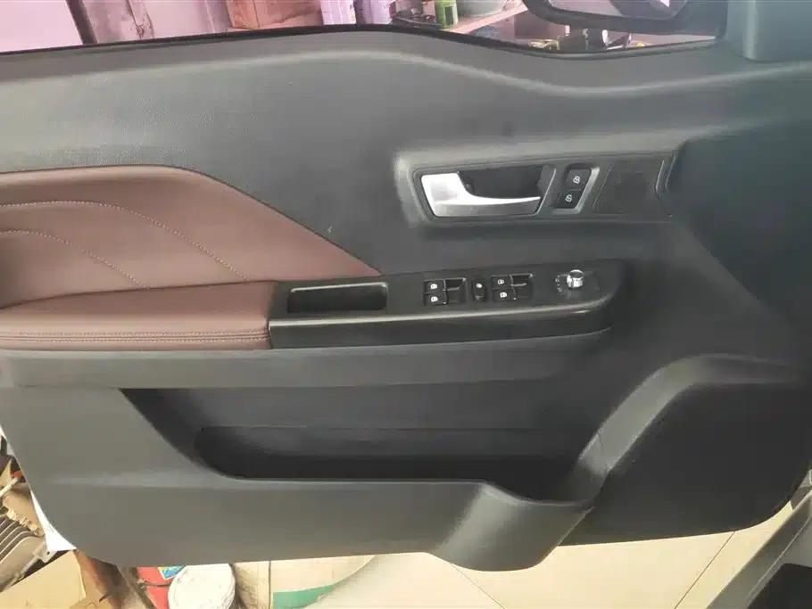 Wingle 7 2019 2.0T Diesel 2WD Elite Model (National VI Emission Standard) with Double Lanes GW4D20M — миниатюра 7