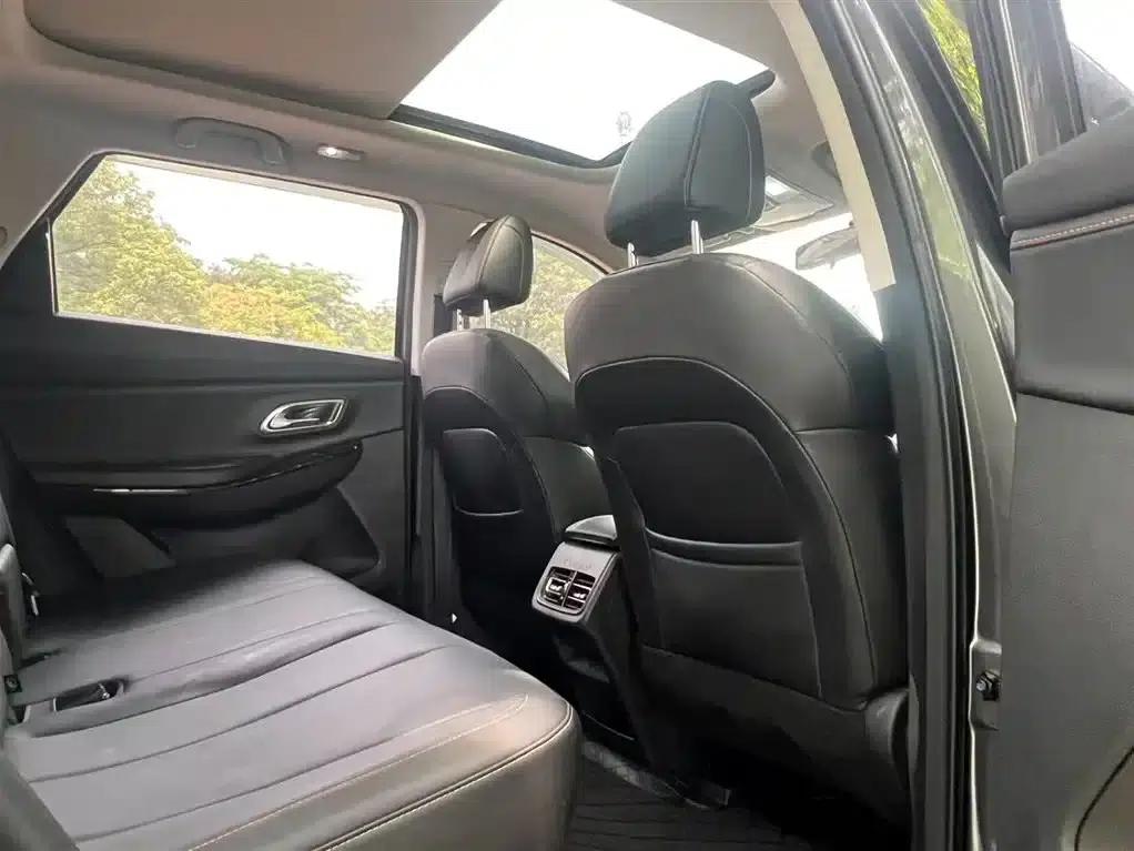Changan Oushang X7 PLUS 2022 1.5T Blue Whale Edition Automatic Premium Model — миниатюра 13
