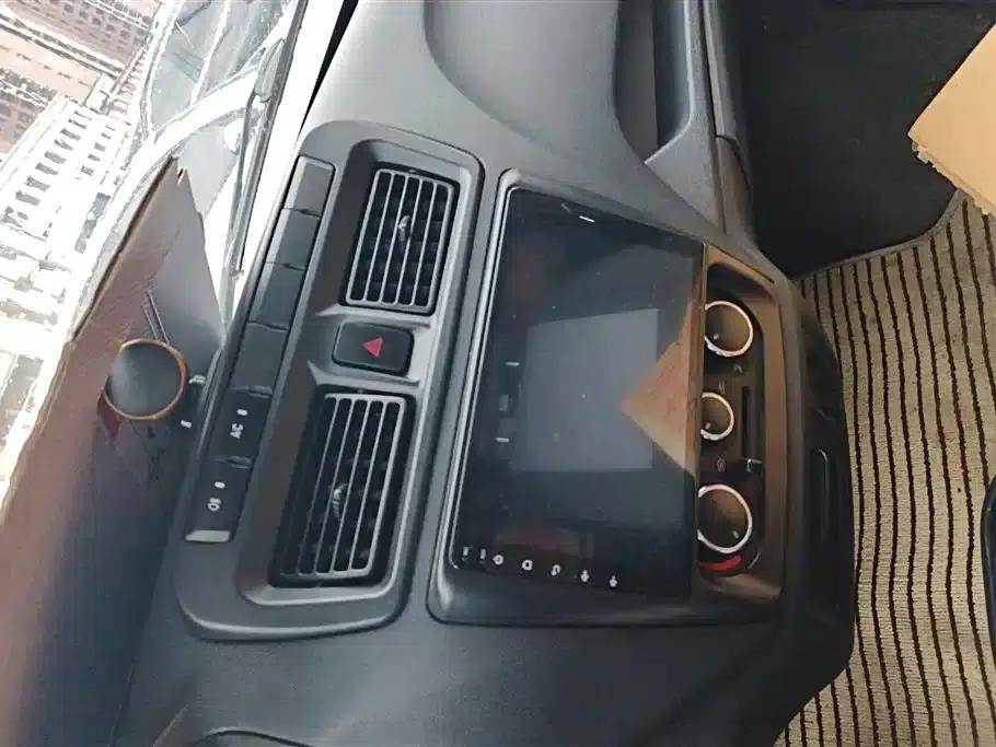 Changan Ruixing M60 2019 1.5L Standard Edition (National V Emission Standard) 5/6 Seats 4G15S — миниатюра 13